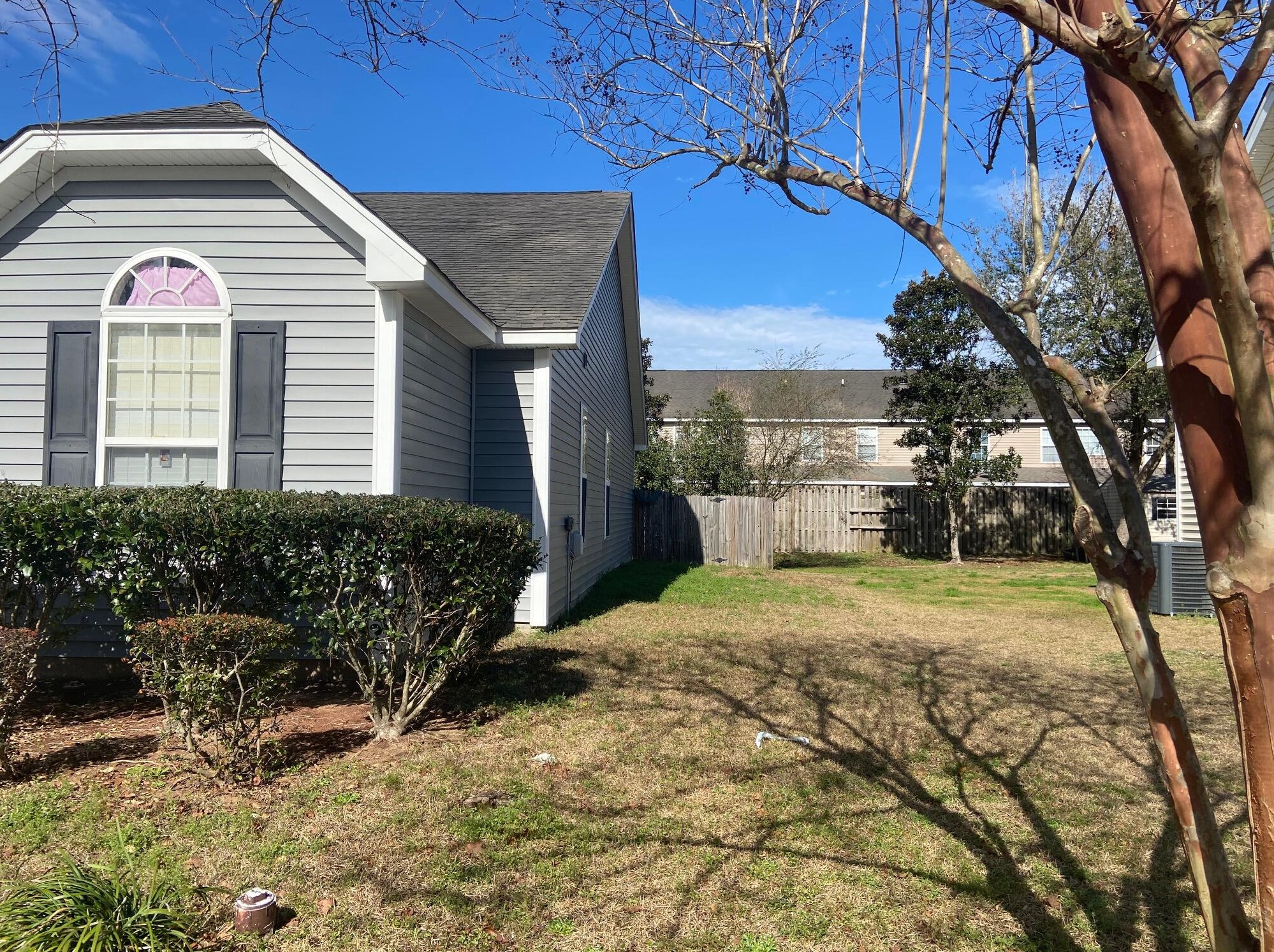 2430 Stadium Dr, Charleston, SC 29406-6600