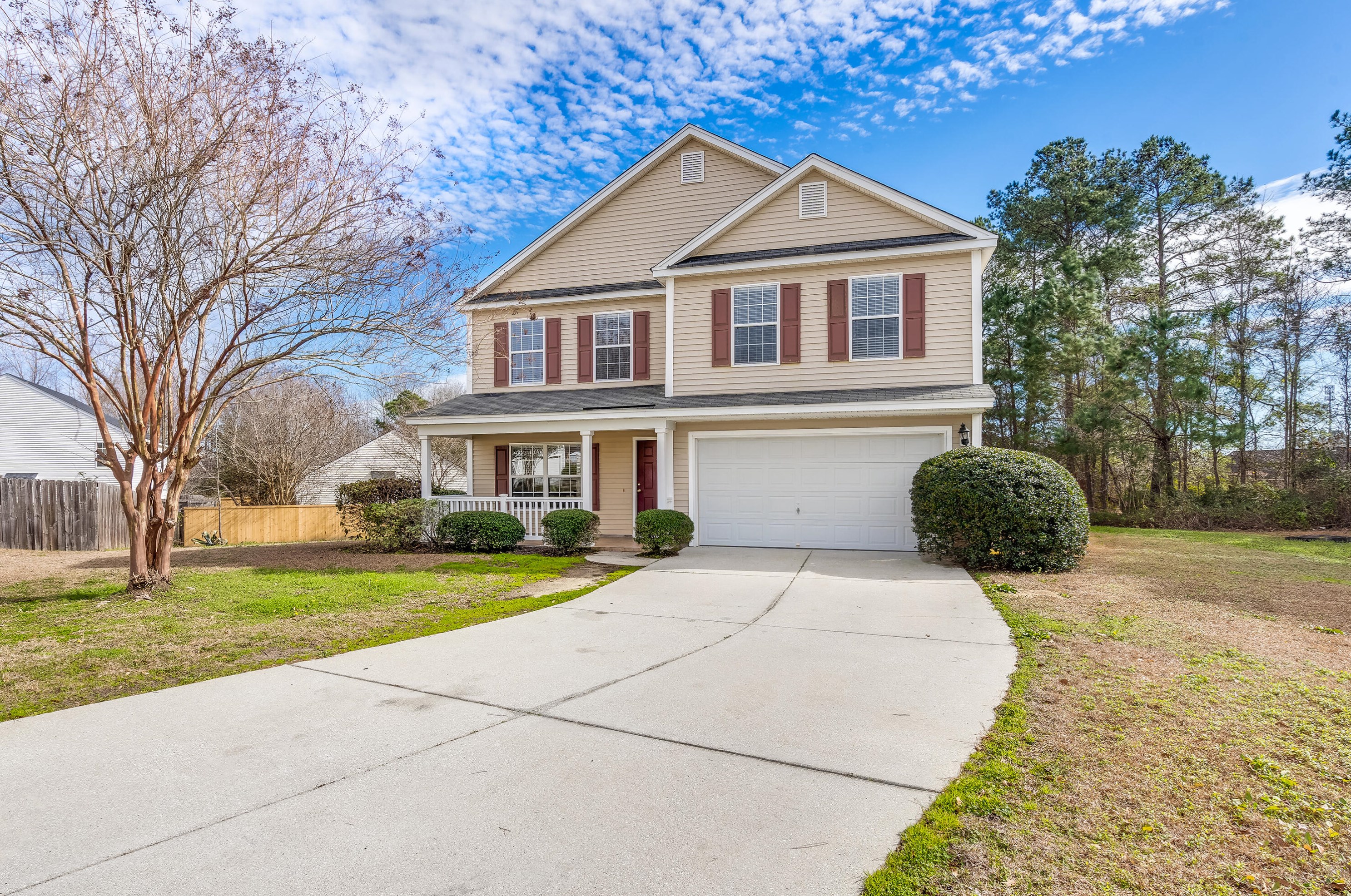709 Resinwood Rd, Moncks Corner, SC 29461