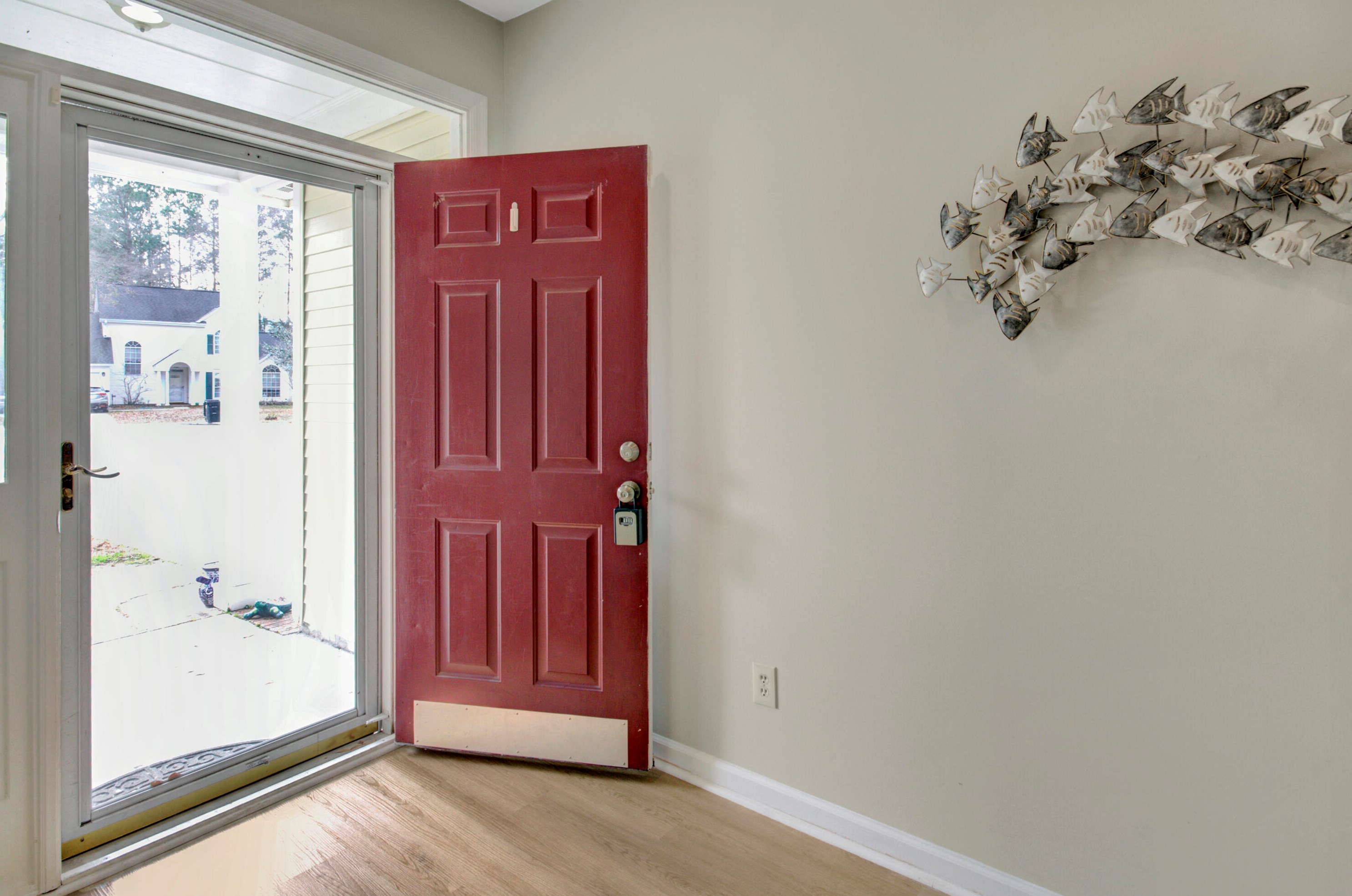 102 Candover Ct, Summerville SC  29485-4089 exterior