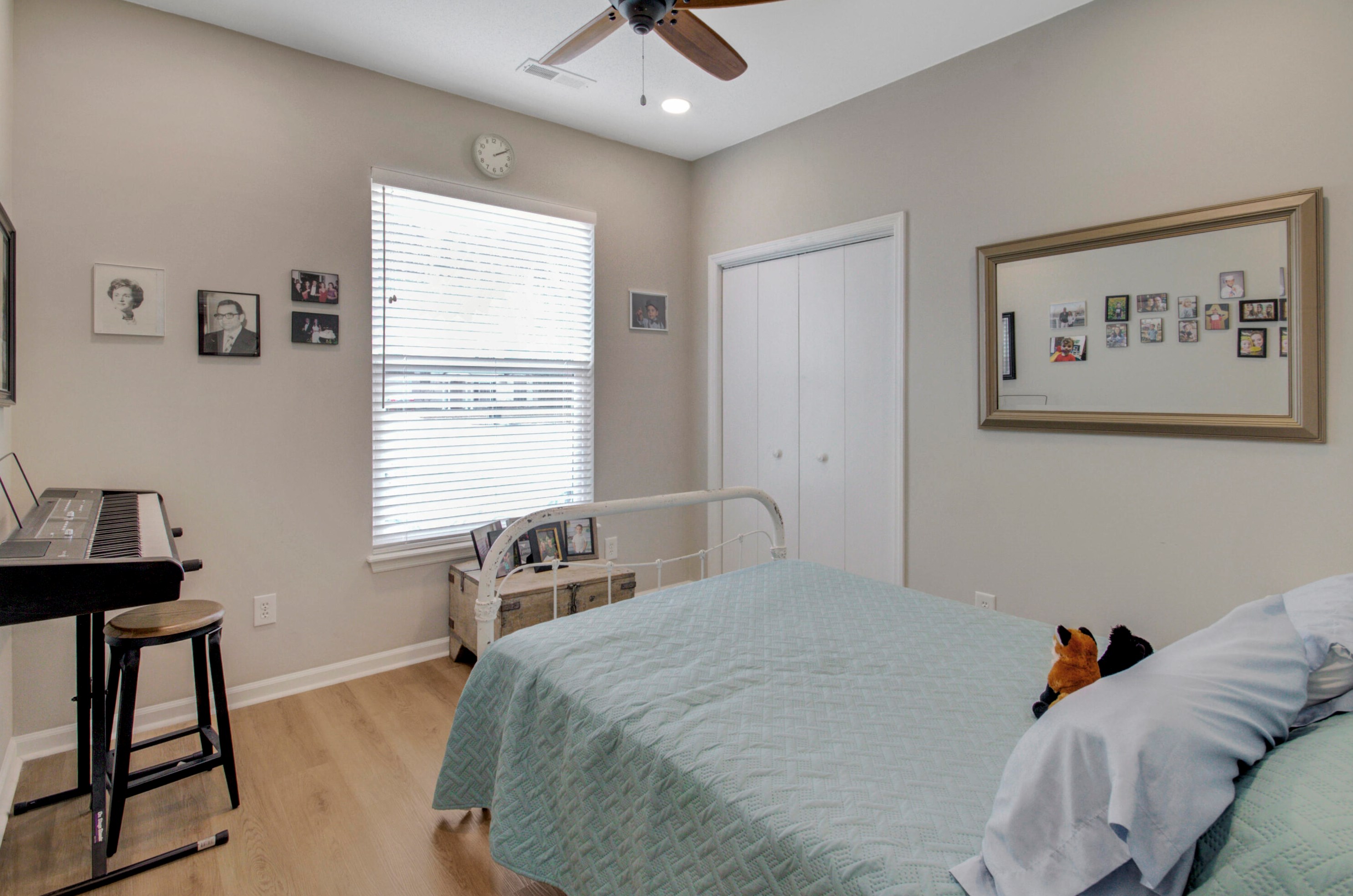 102 Candover Ct, Summerville SC  29485-4089 exterior