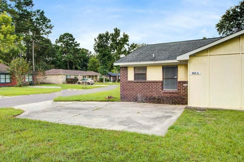 101 Drake Ct, Summerville, SC 29483-3205