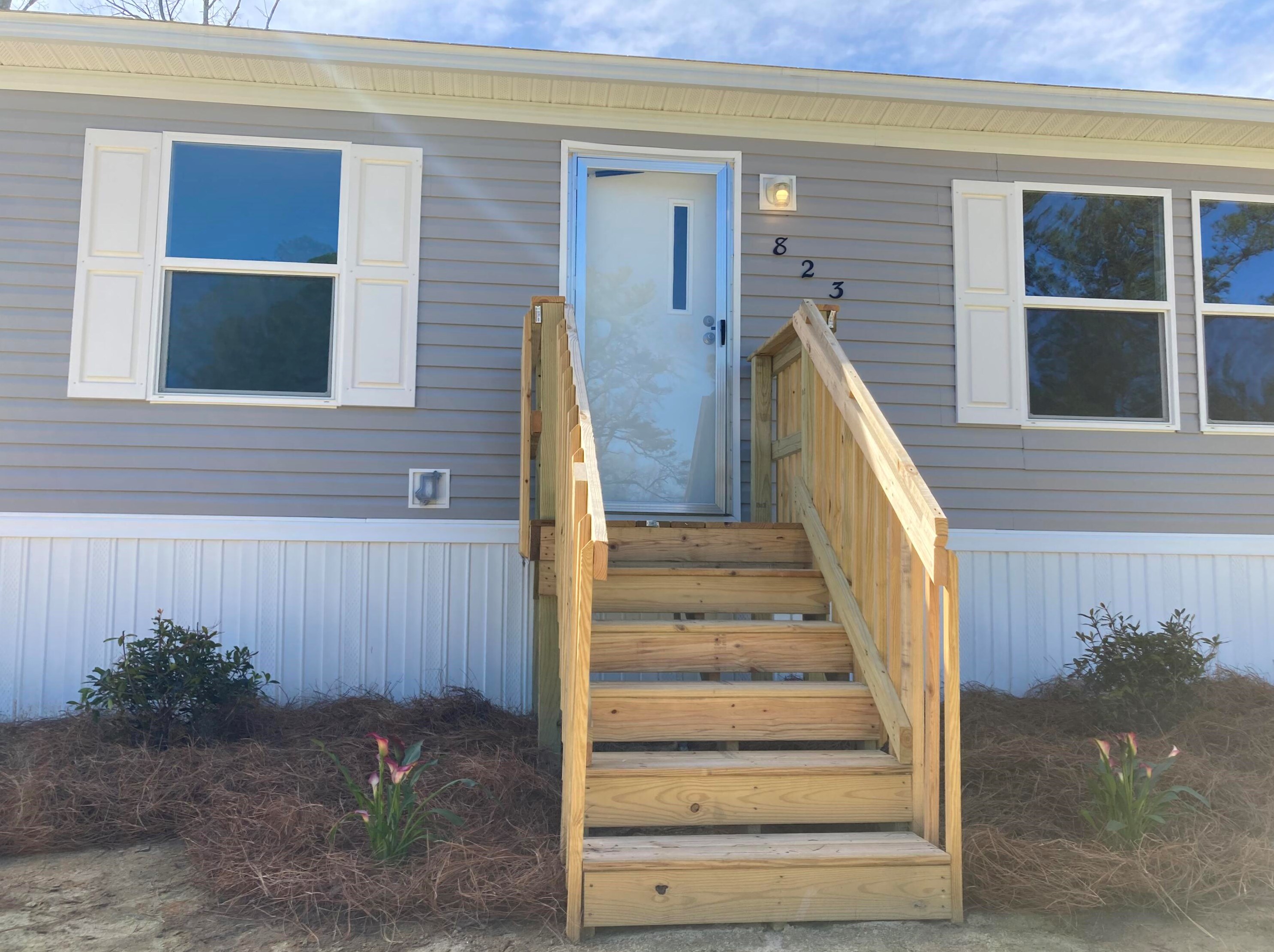 823 Frasier Ln, Pineville, SC 29468