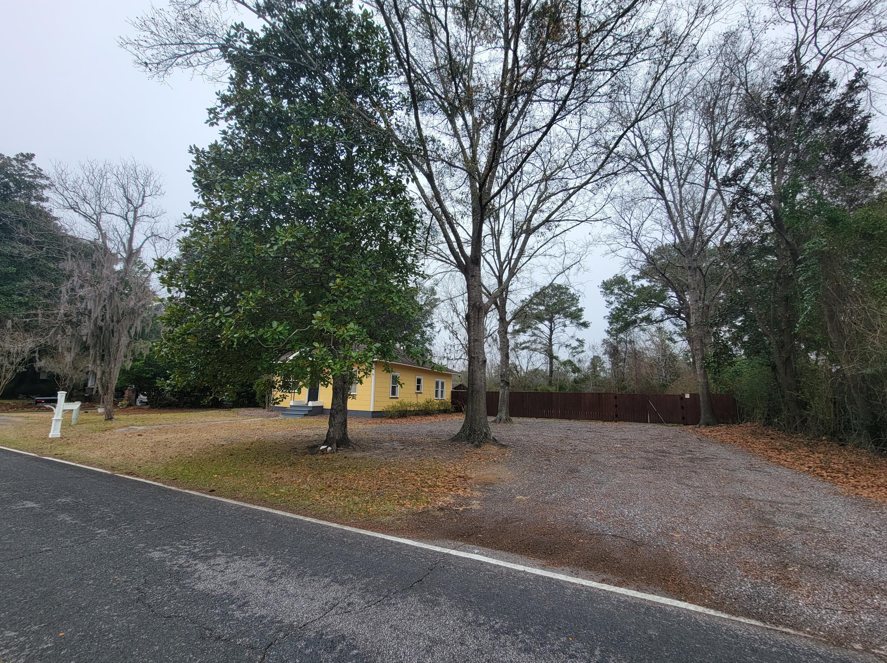 6126 Martin St, Ravenel, SC 29470