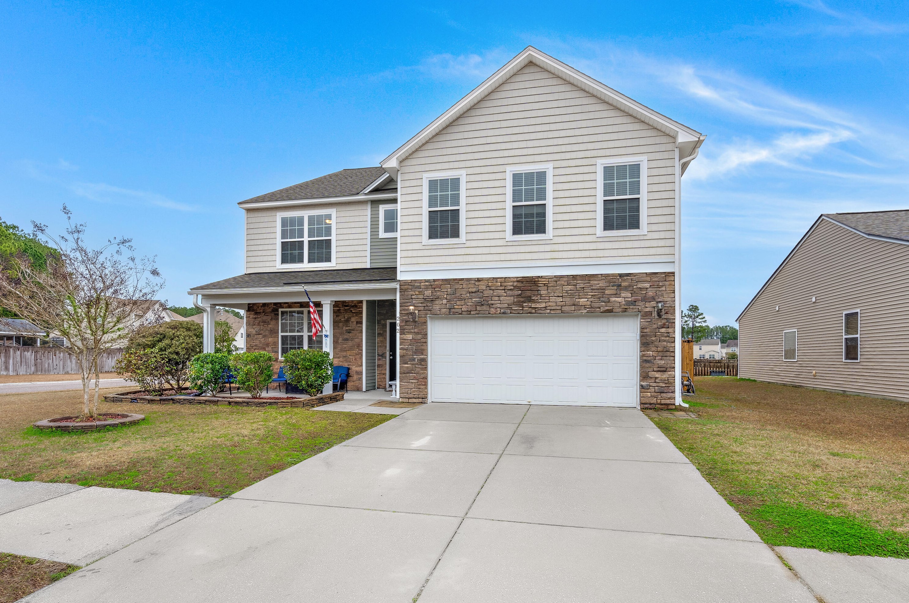 202 Decatur Dr, Summerville SC  29483-5342 exterior