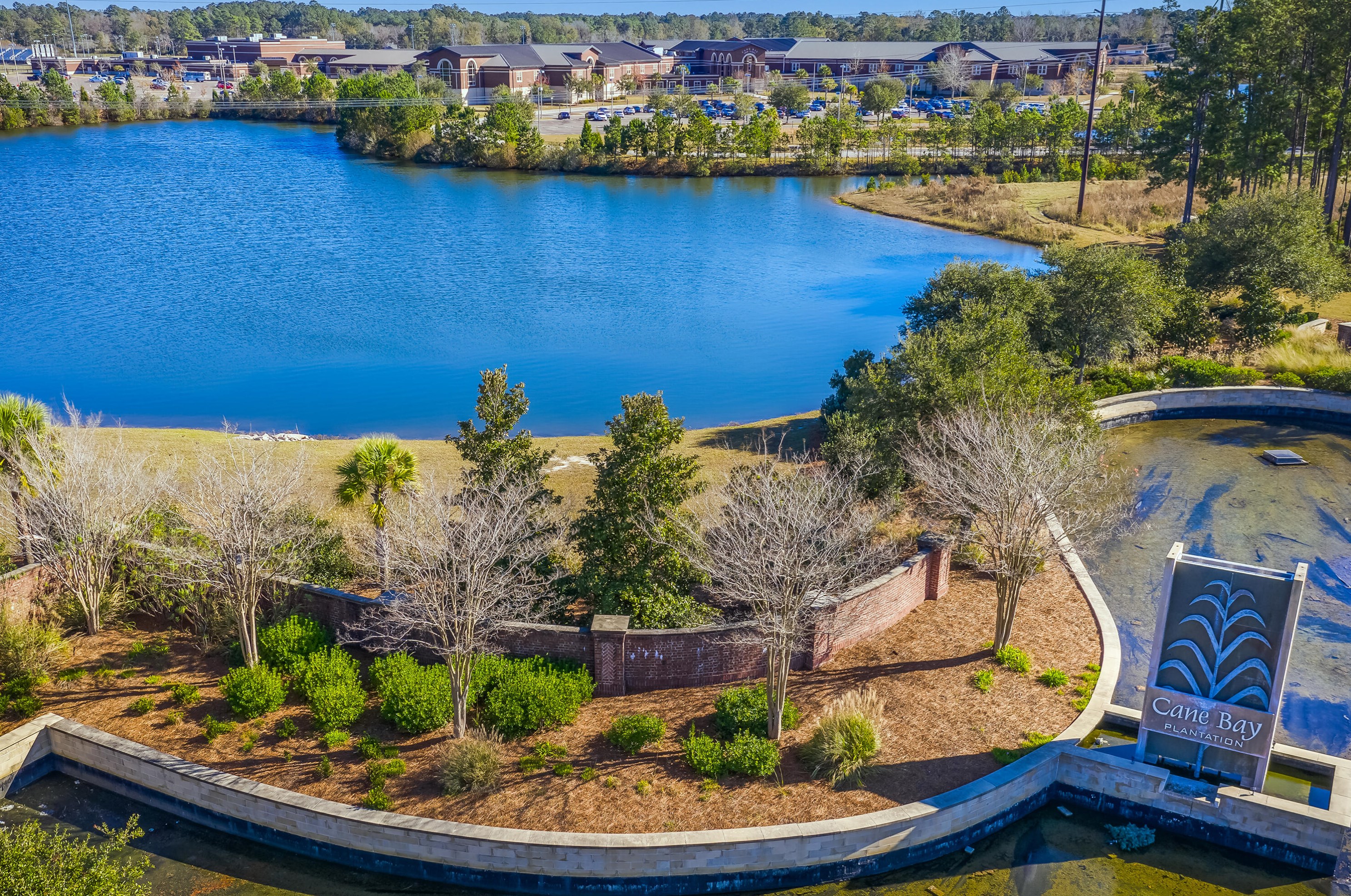 202 Decatur Dr, Summerville SC  29483-5342 exterior