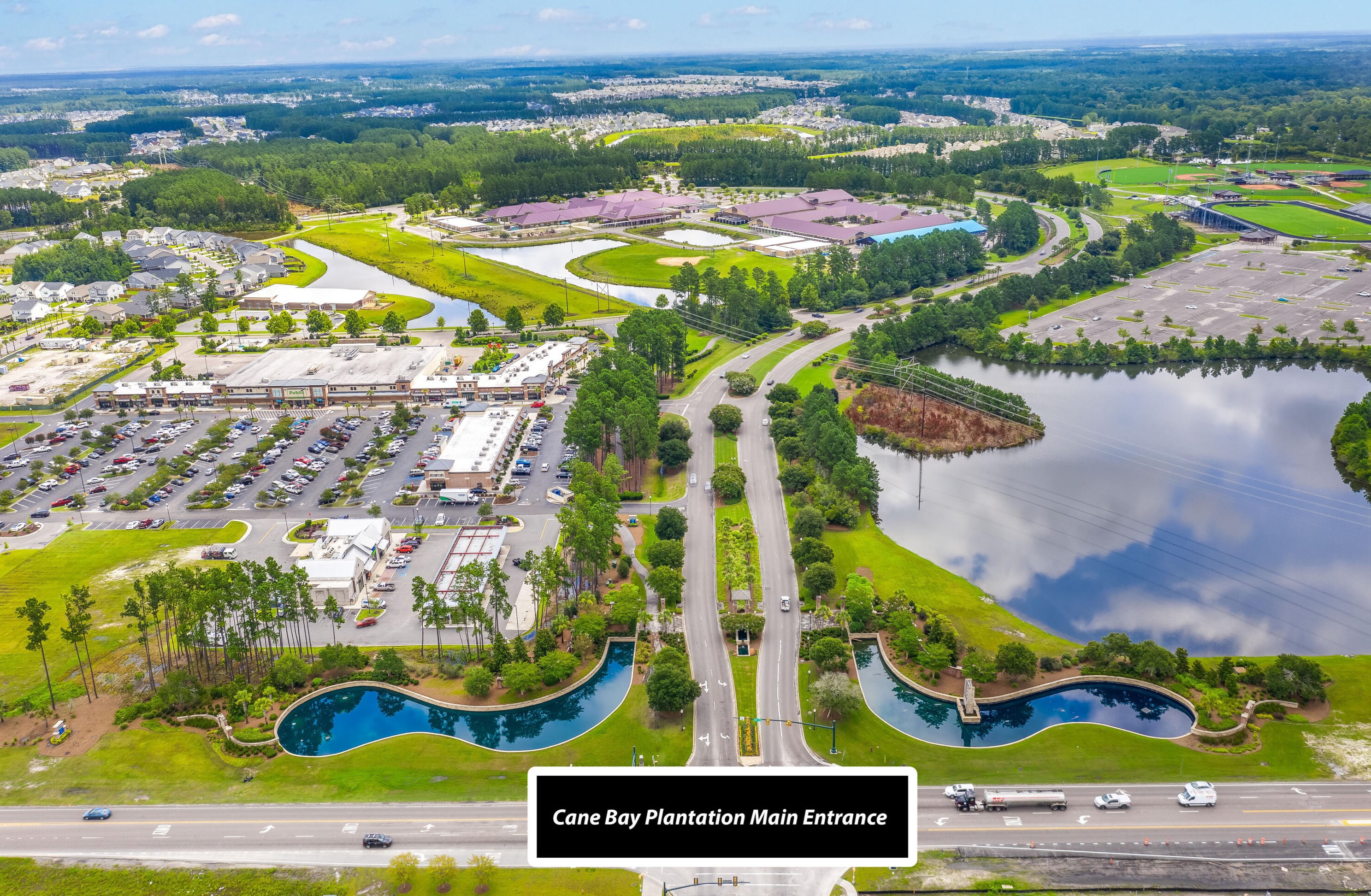 202 Decatur Dr, Summerville SC  29483-5342 exterior