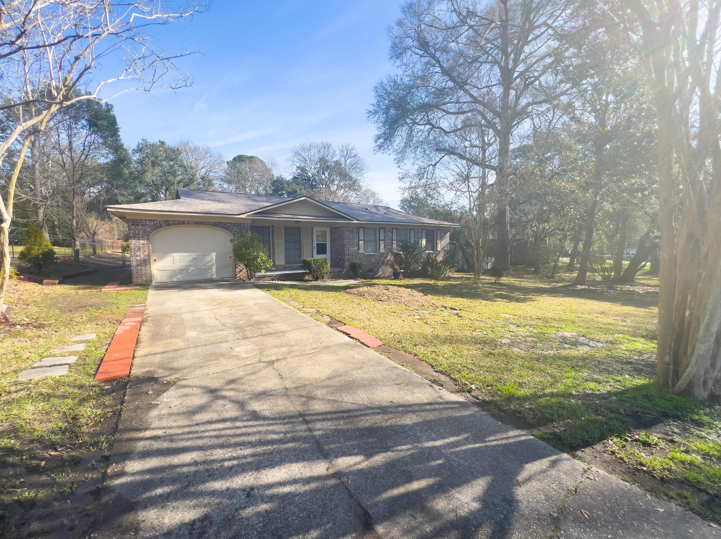 111 Dale Ave, Ladson, SC 29456