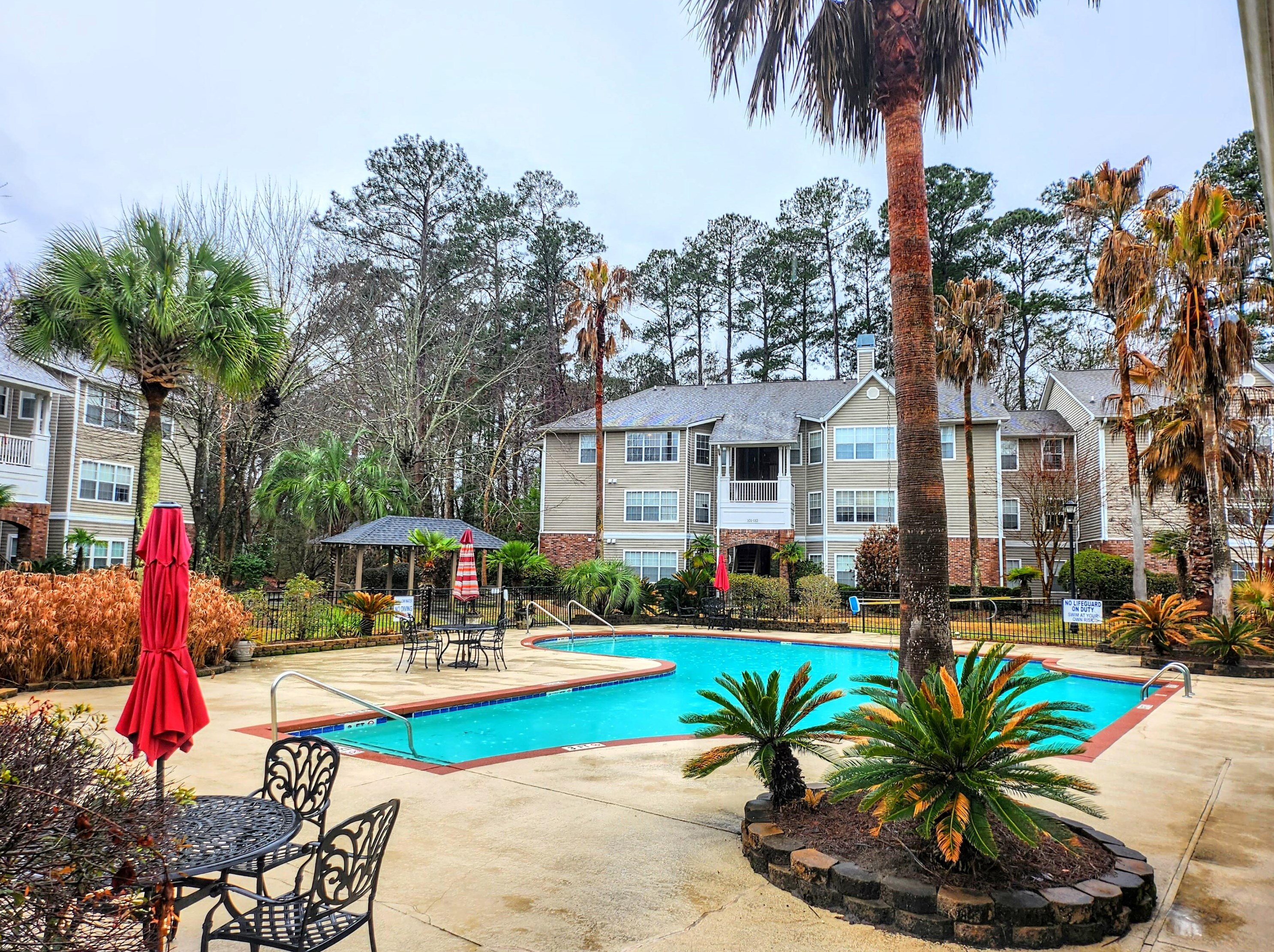 188 Midland Pkwy, Summerville SC  29485-8100 exterior