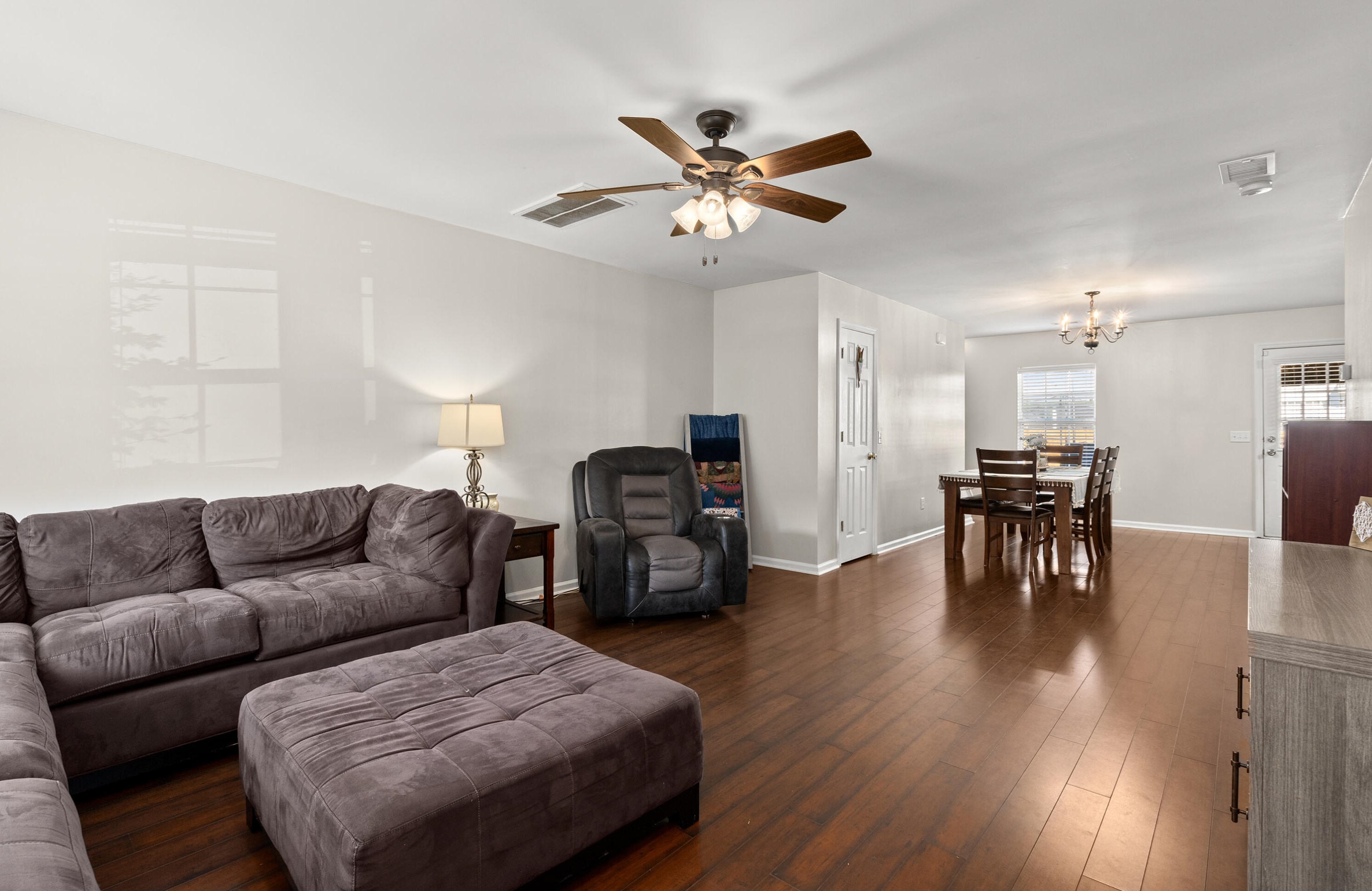 2012 Bearclaw Dr, Charleston SC  29445-4748 exterior