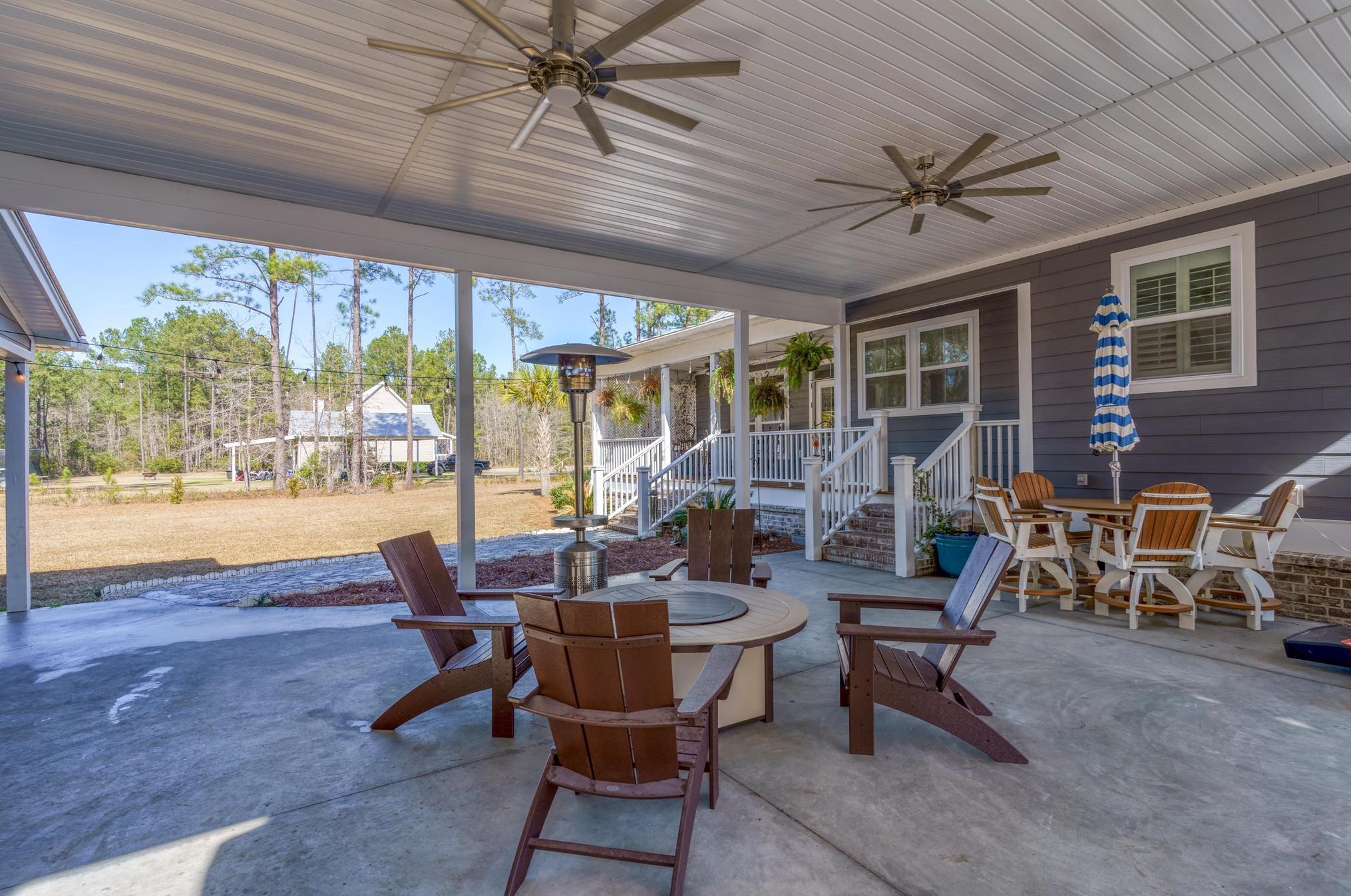 201 Huntington Ct, Walterboro SC  29488-9543 exterior
