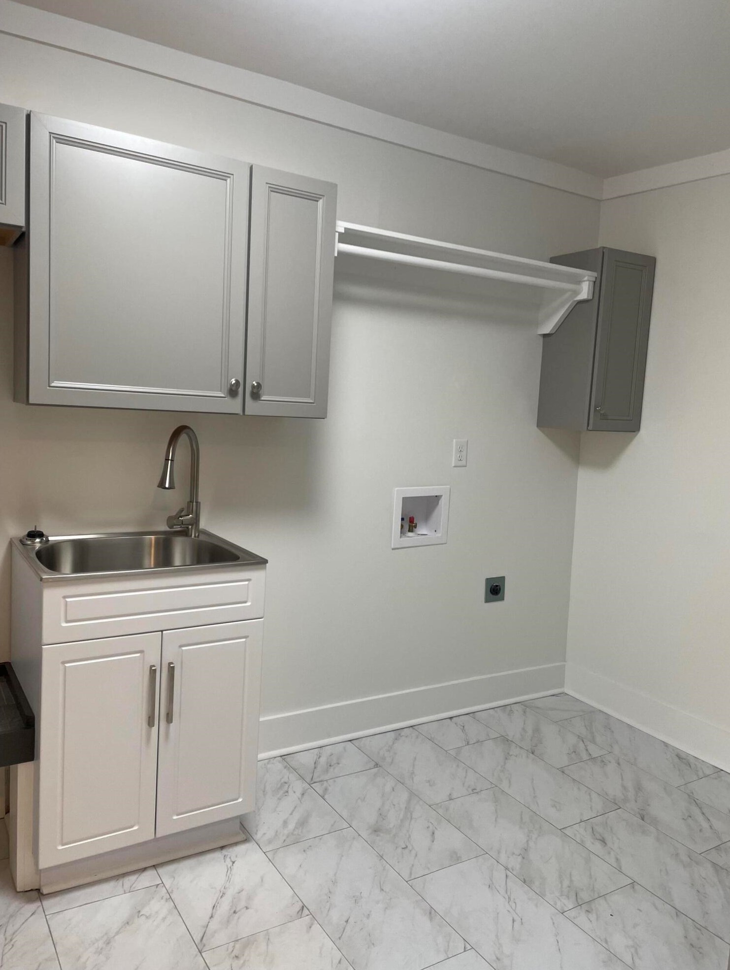 223 Hayden St, Walterboro SC  29488-4224 exterior