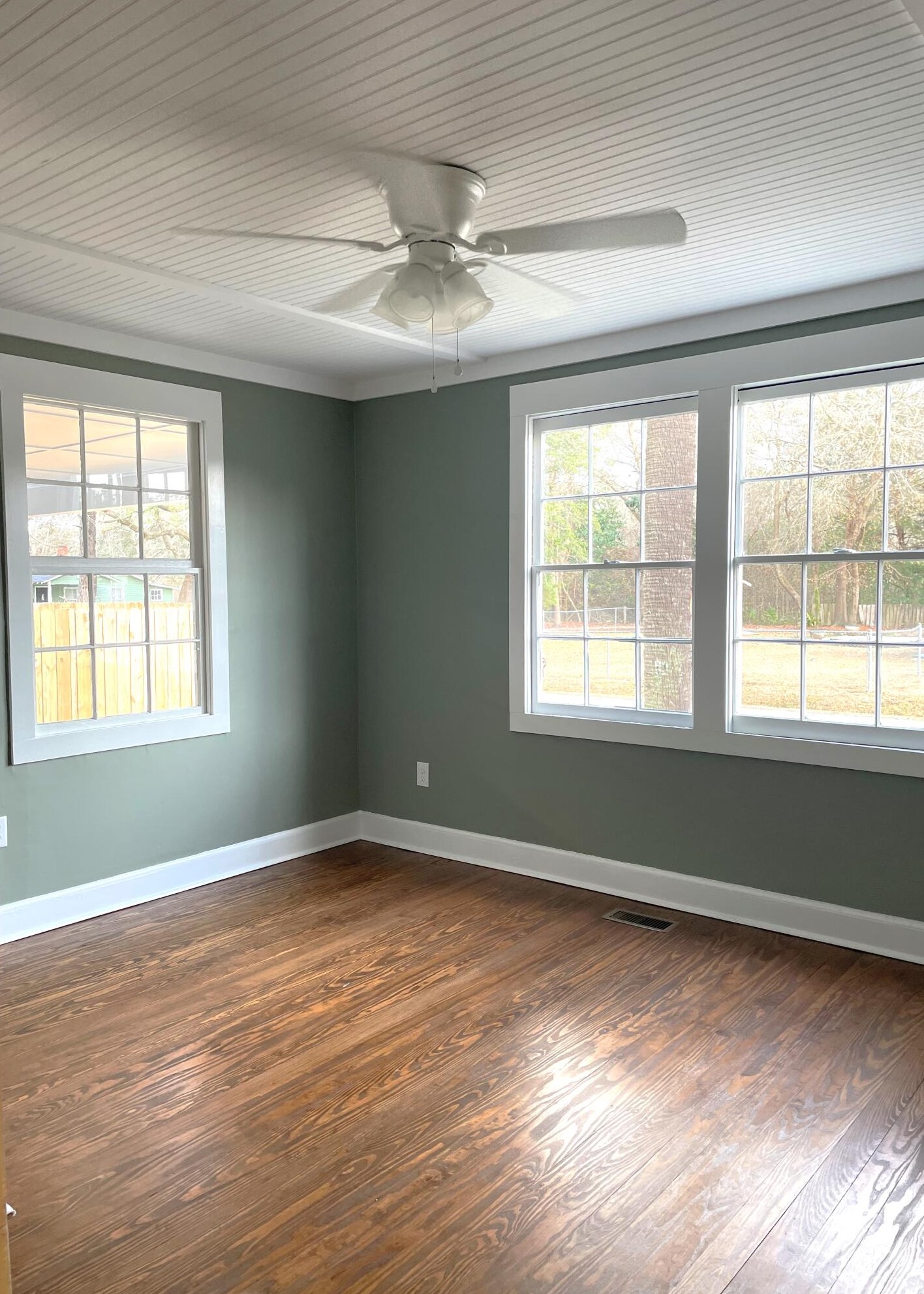 223 Hayden St, Walterboro SC  29488-4224 exterior