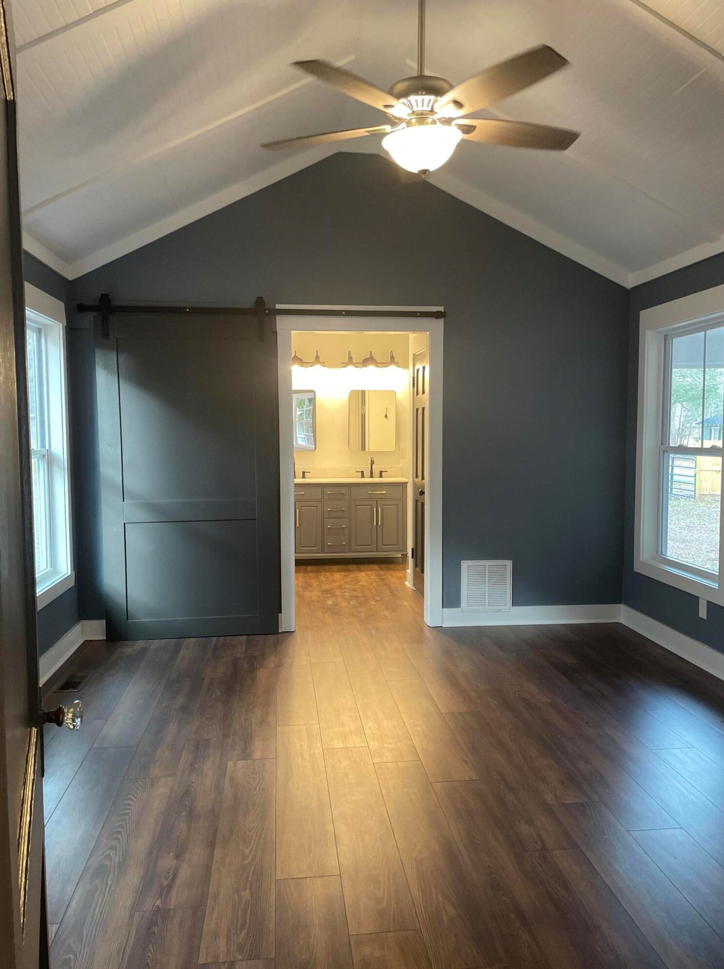 223 Hayden St, Walterboro SC  29488-4224 exterior