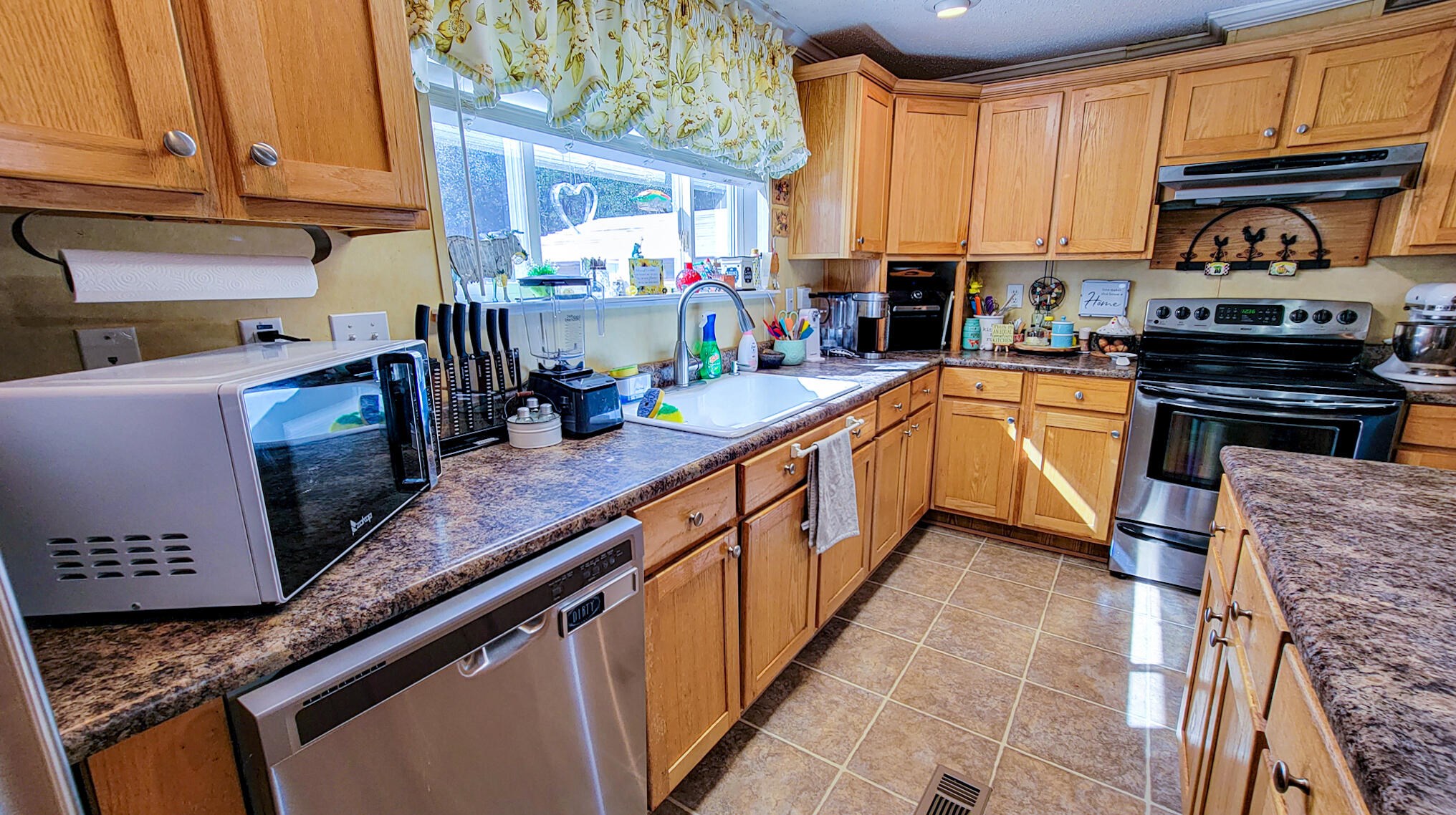 1167 Fulton Ln, Walterboro SC  29488-9611 exterior