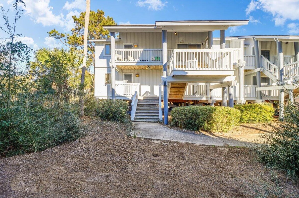 27 Lagoon Villas, Isle of Palms, SC 29451