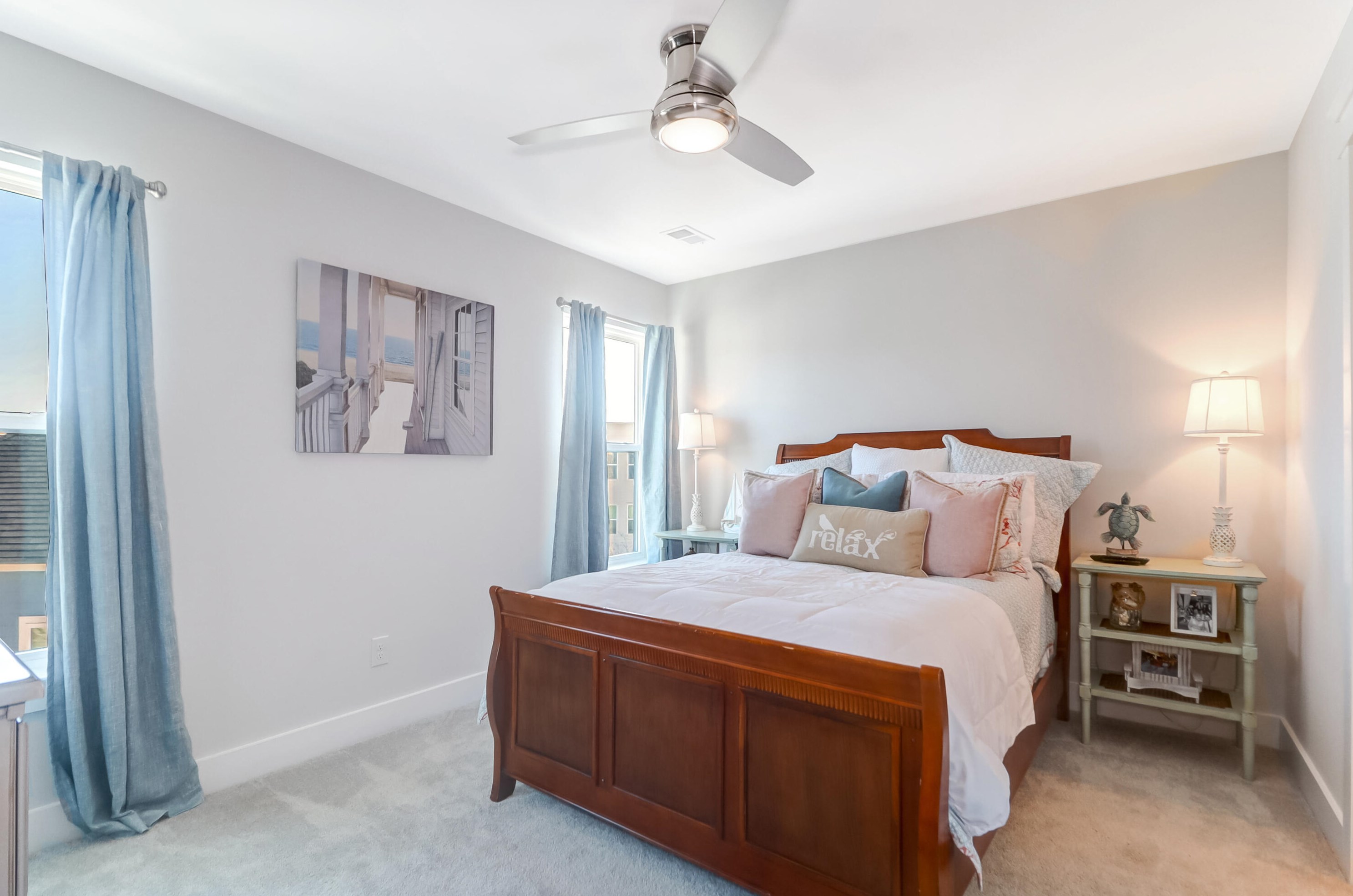 4566 Mixson Ave, Charleston SC  29405-5110 exterior