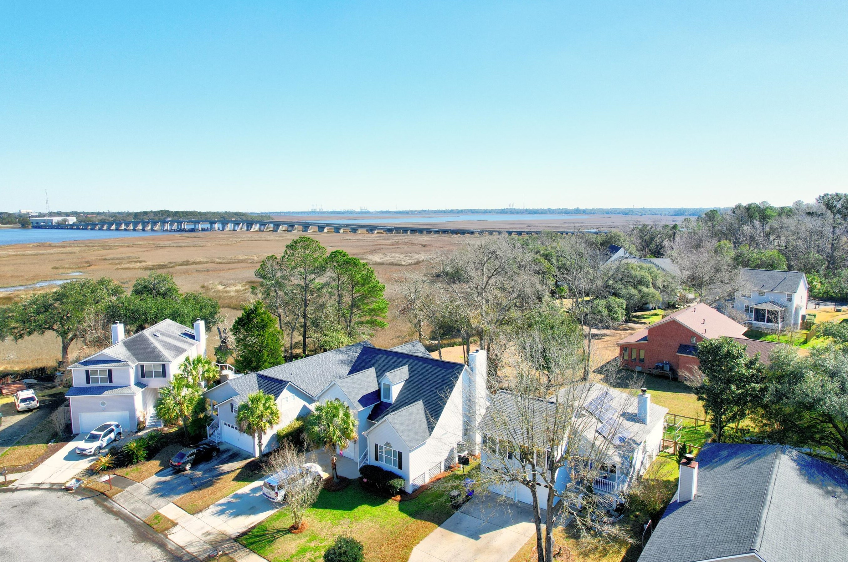 2111 Razorback Ln, Charleston, SC 29414-6139