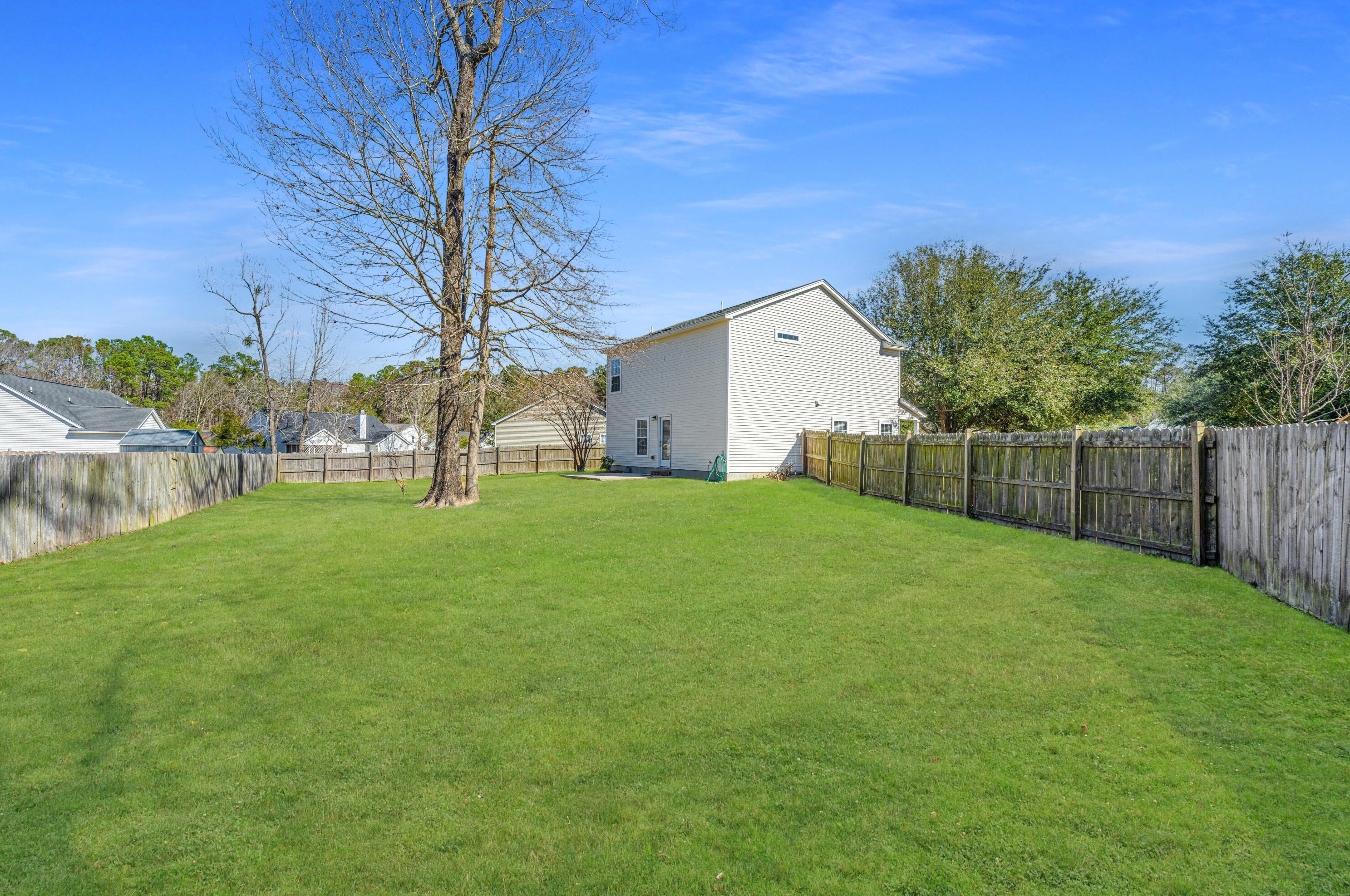 5004 Chisolm Ct, Summerville SC  29485-8957 exterior