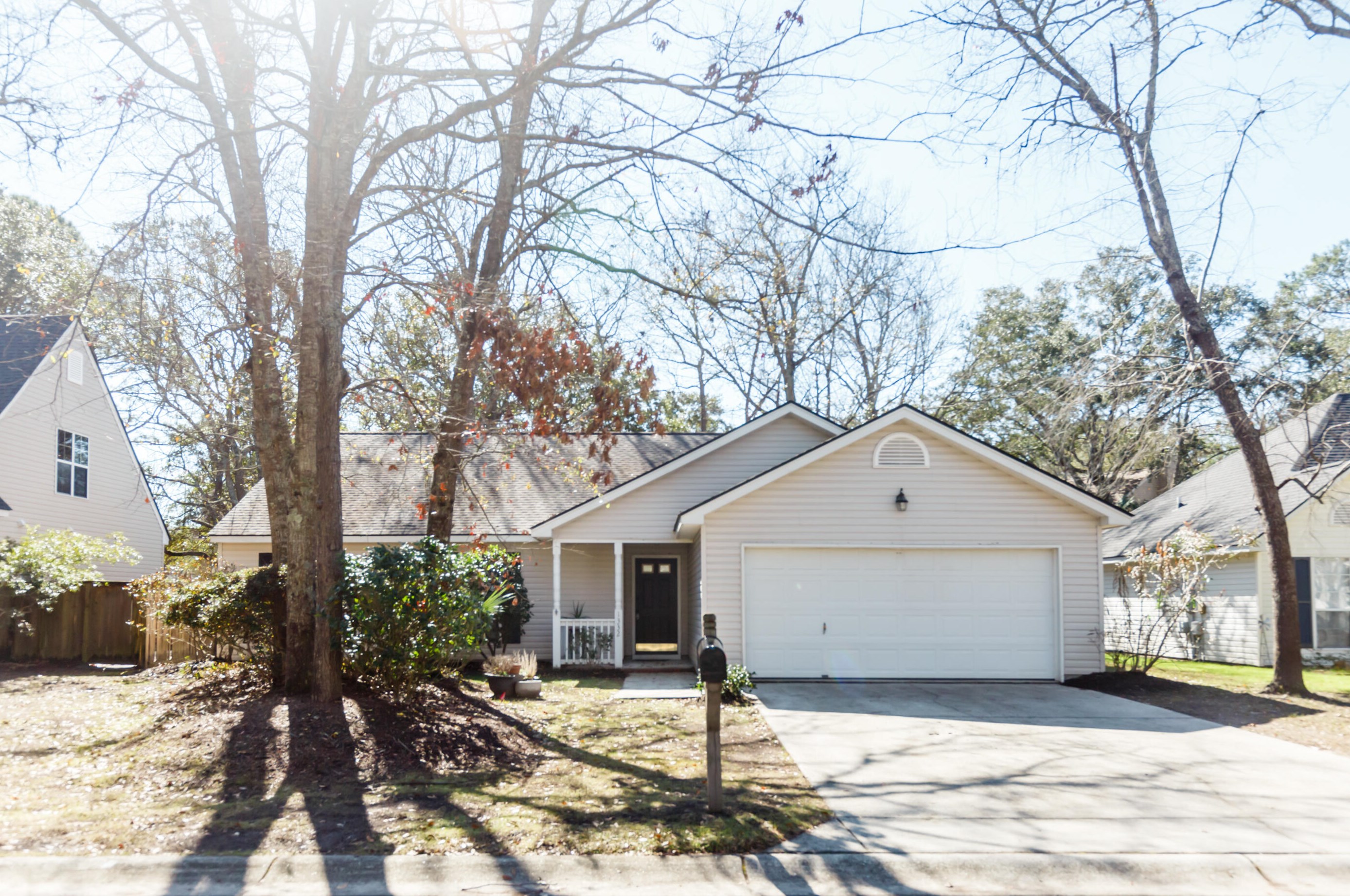1332 Lexington Dr, Mount Pleasant, SC 29466