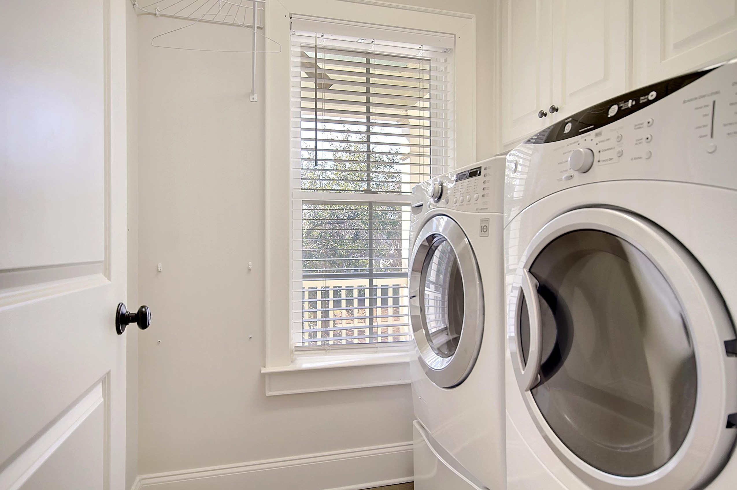 1787 Pierce St, Charleston SC  29492-8476 exterior