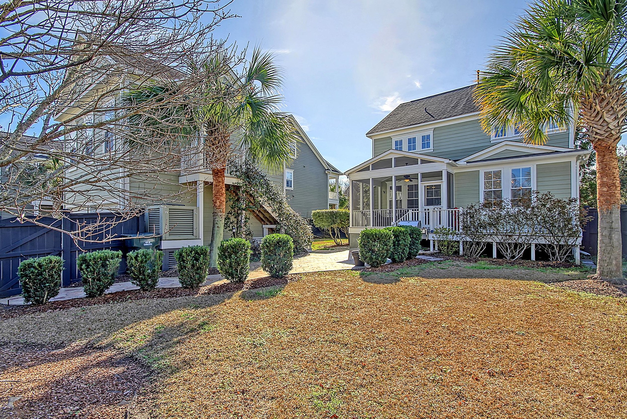 1787 Pierce St, Charleston SC  29492-8476 exterior