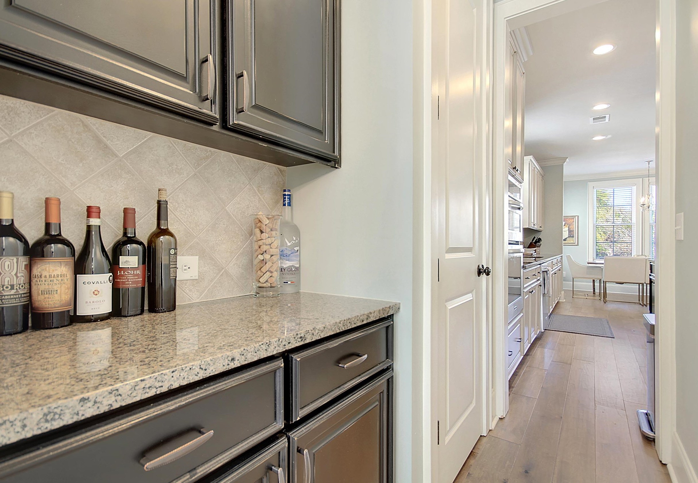1787 Pierce St, Charleston SC  29492-8476 exterior