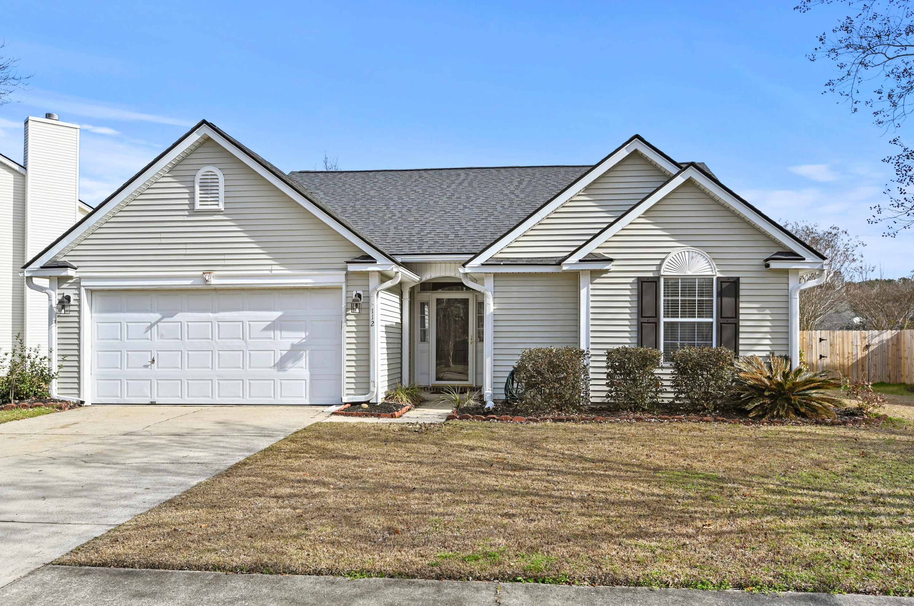 112 Hearthstone Cir, Charleston, SC 29445-7086