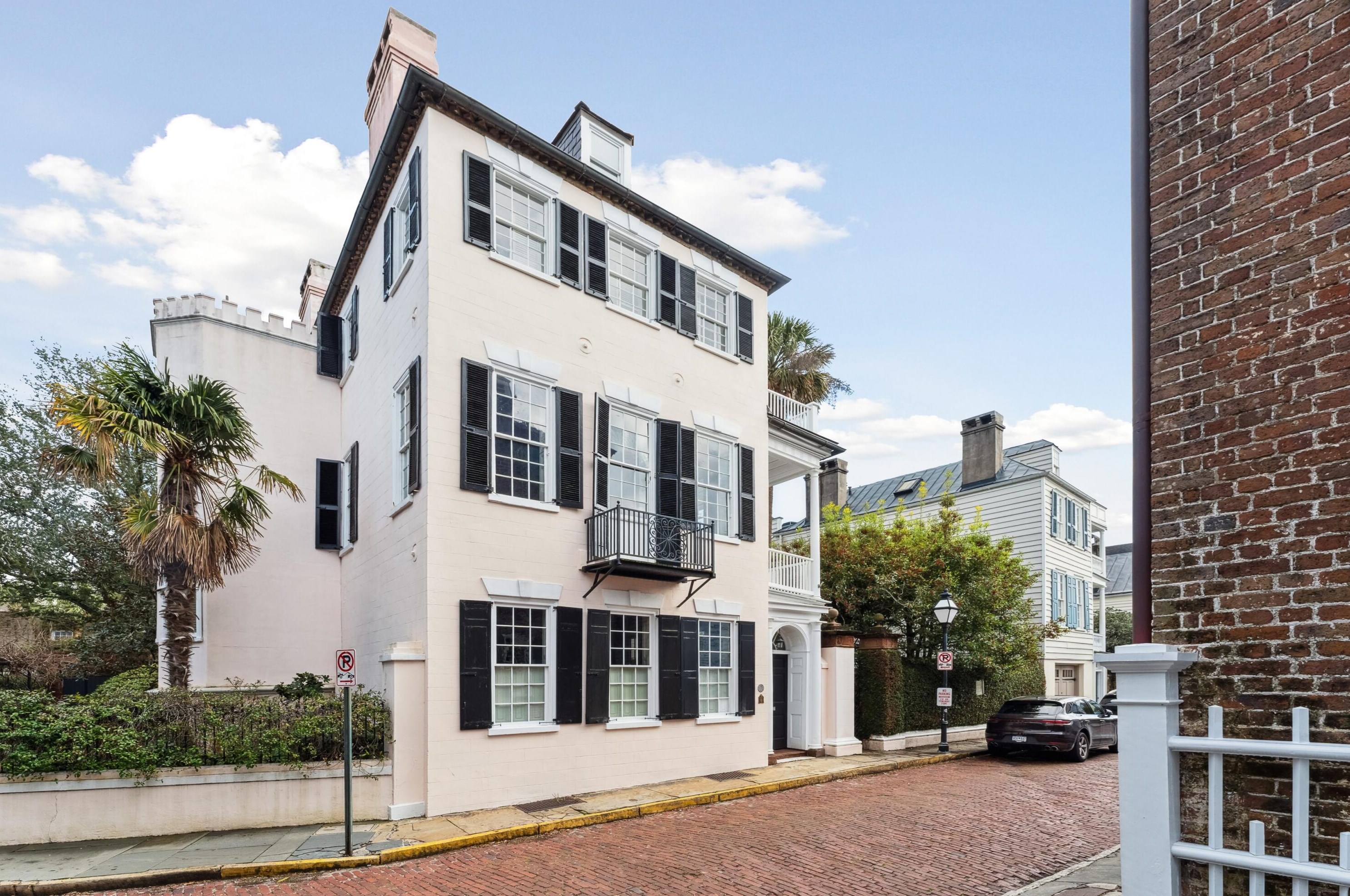 38 Church St, Charleston, SC 29401-2742