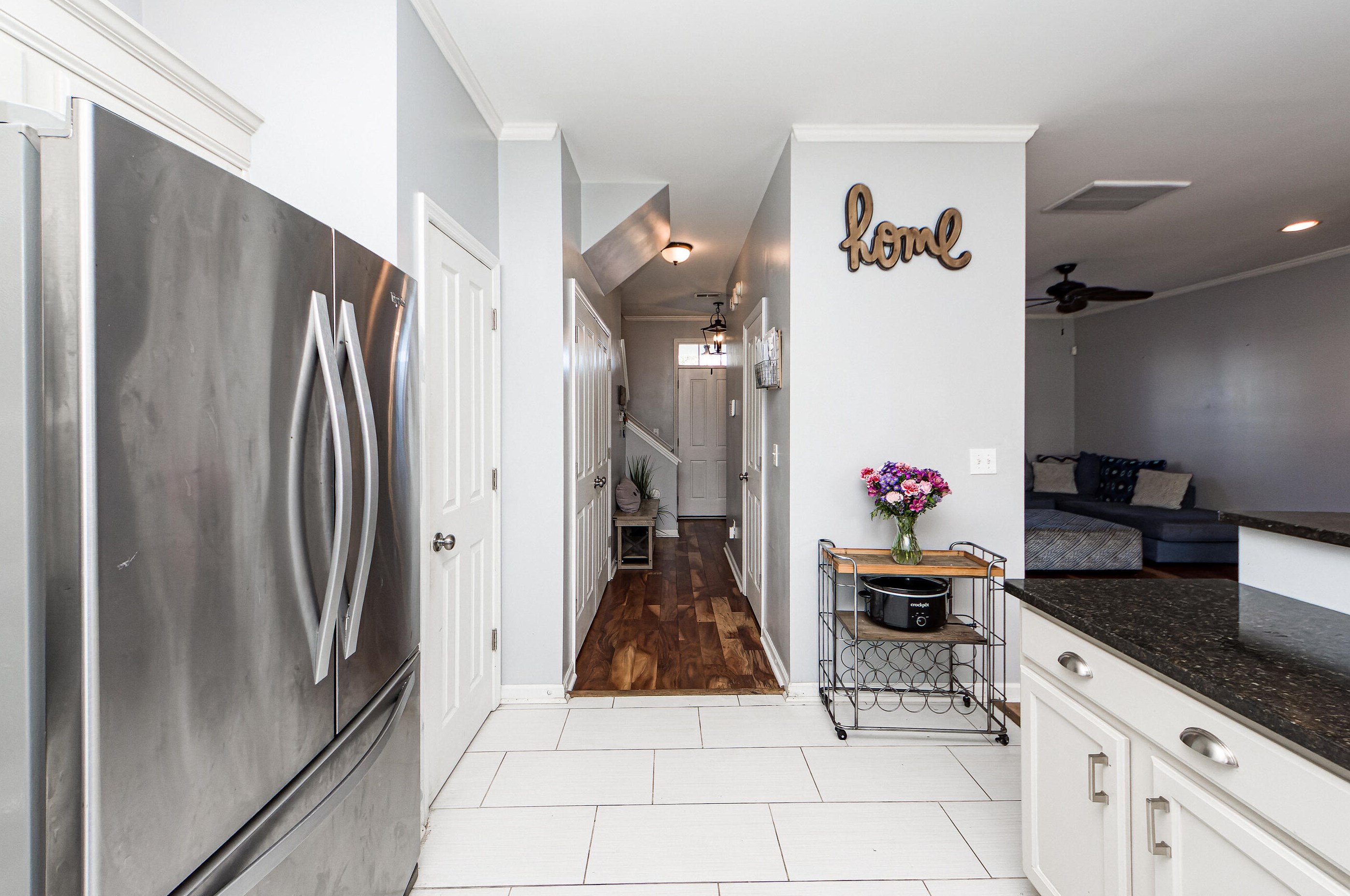 208 Dandelion St, Summerville SC  29483-5556 exterior