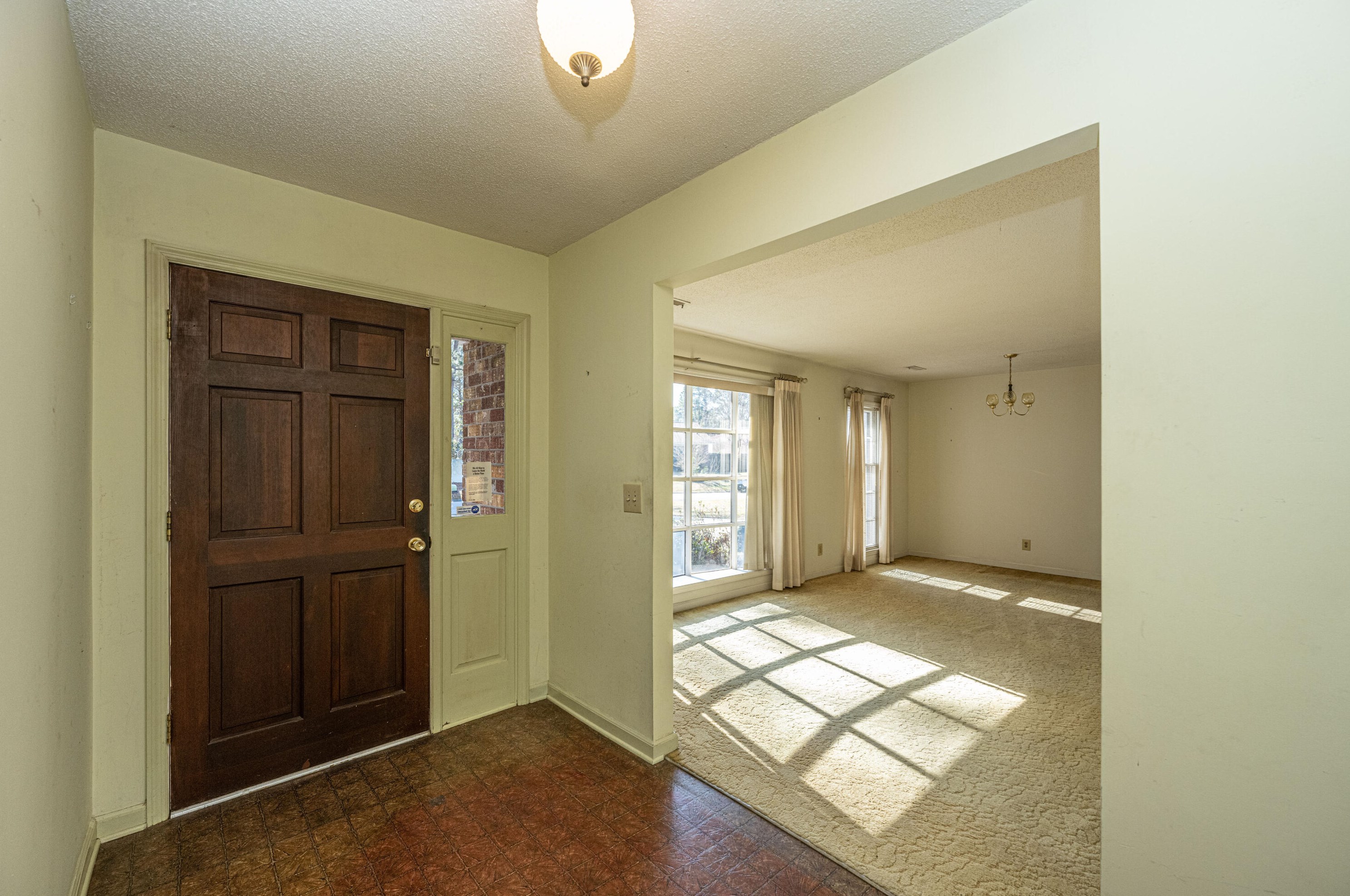101 Foxborough Rd, Charleston, SC 29445-2739