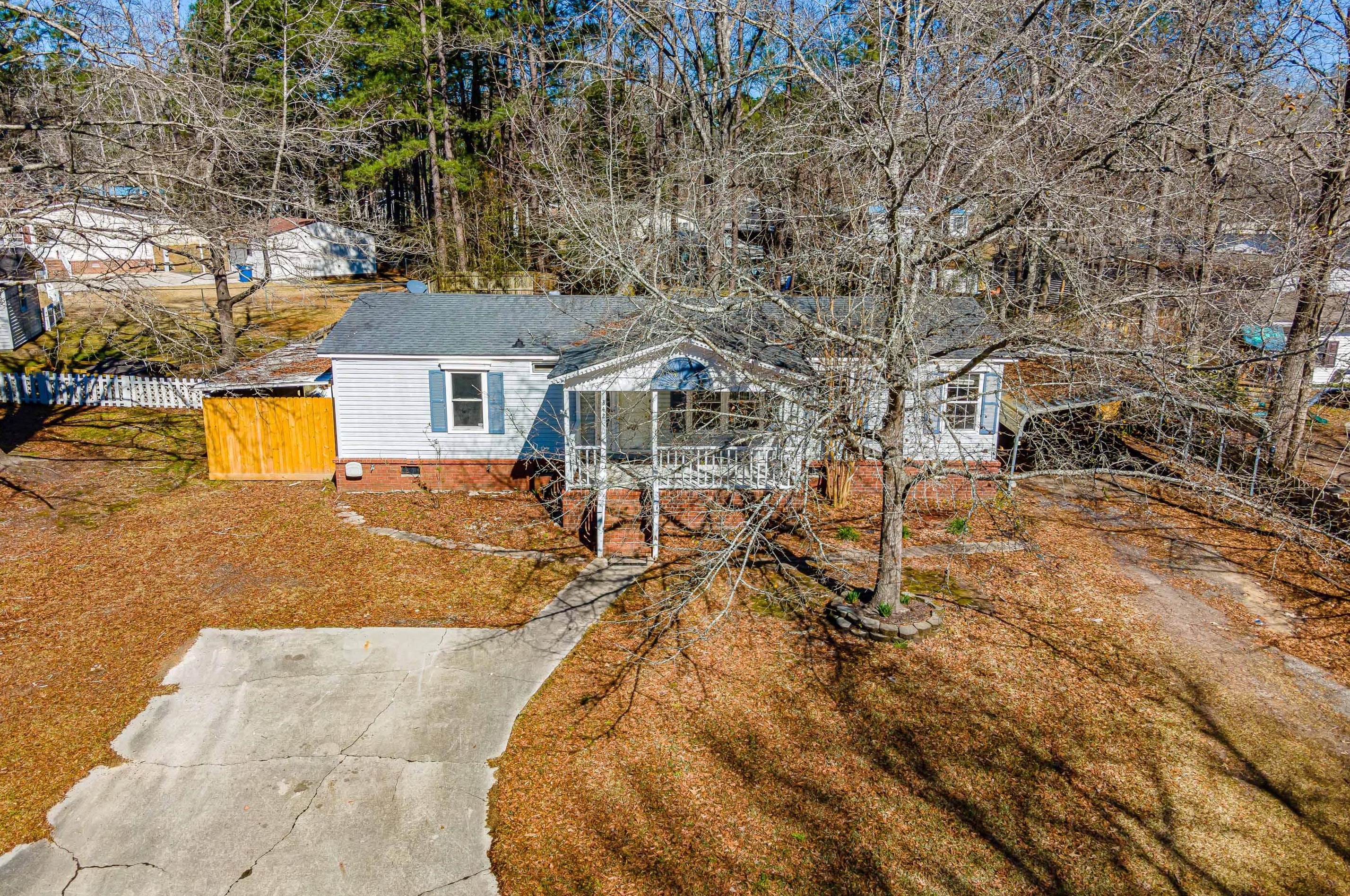 342 Grapevine Rd, Summerville, SC 29483