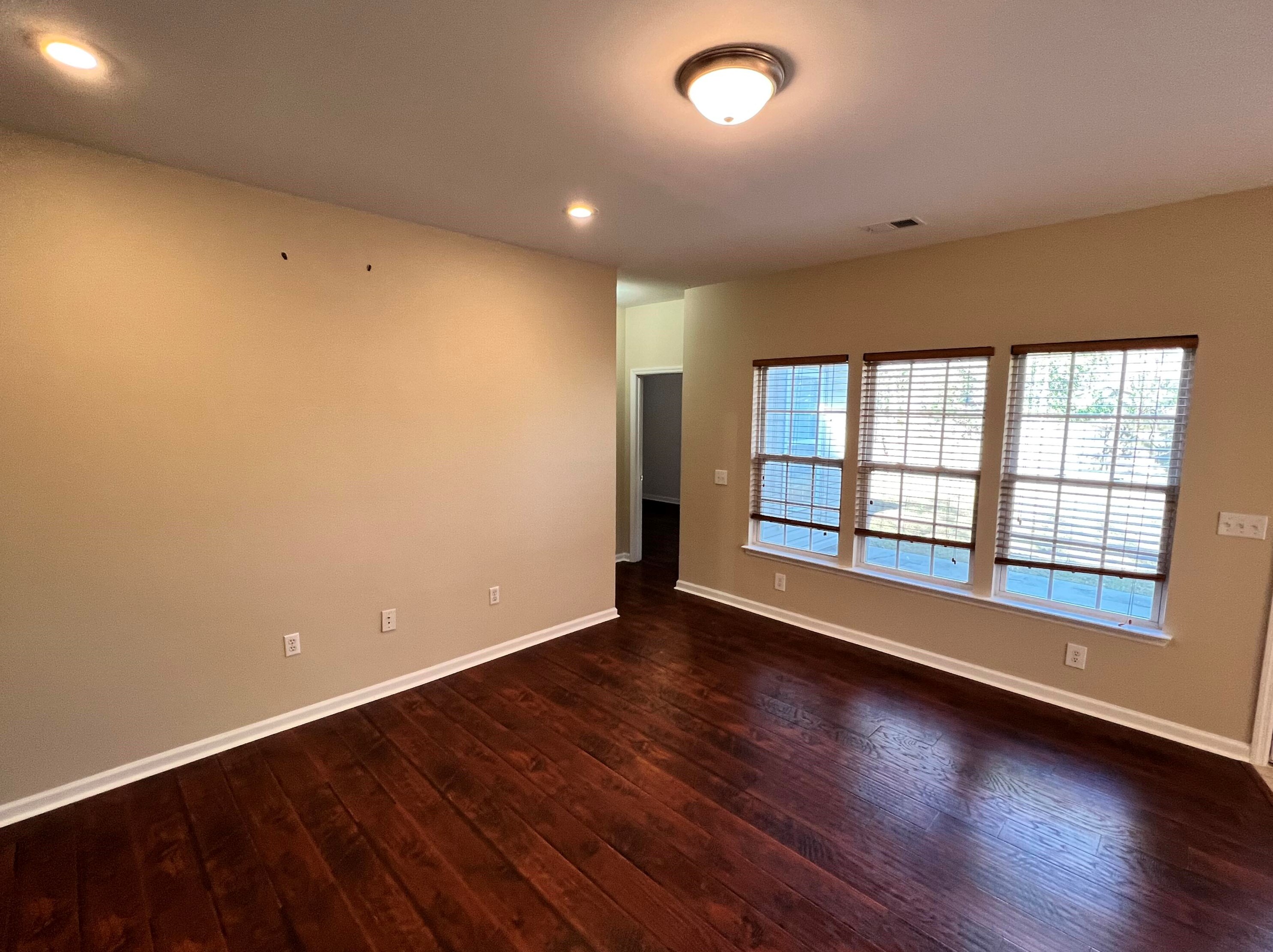 328 Price St, Charleston SC  29445-4248 exterior