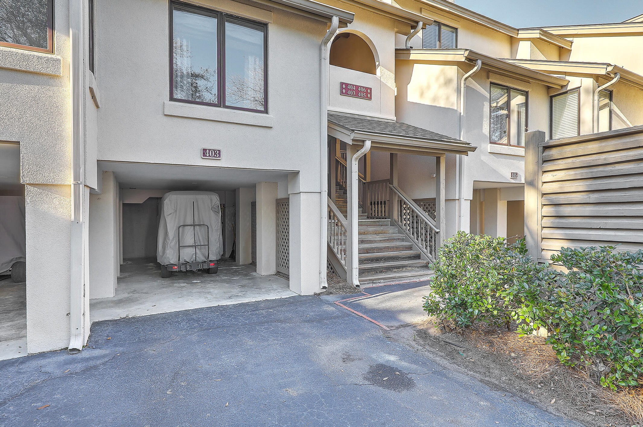 403 Yacht Harbor Ct, Isle of Palms, SC 29451