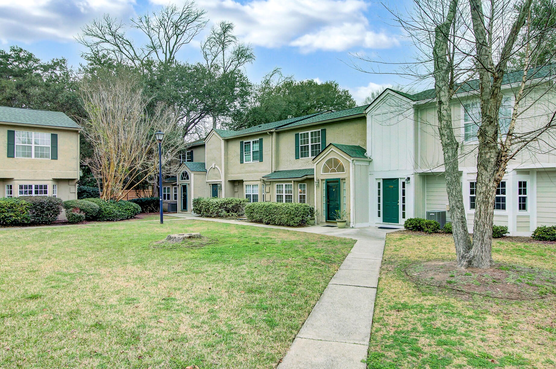 2064 Emerald Terrace, Mount Pleasant, SC 29464