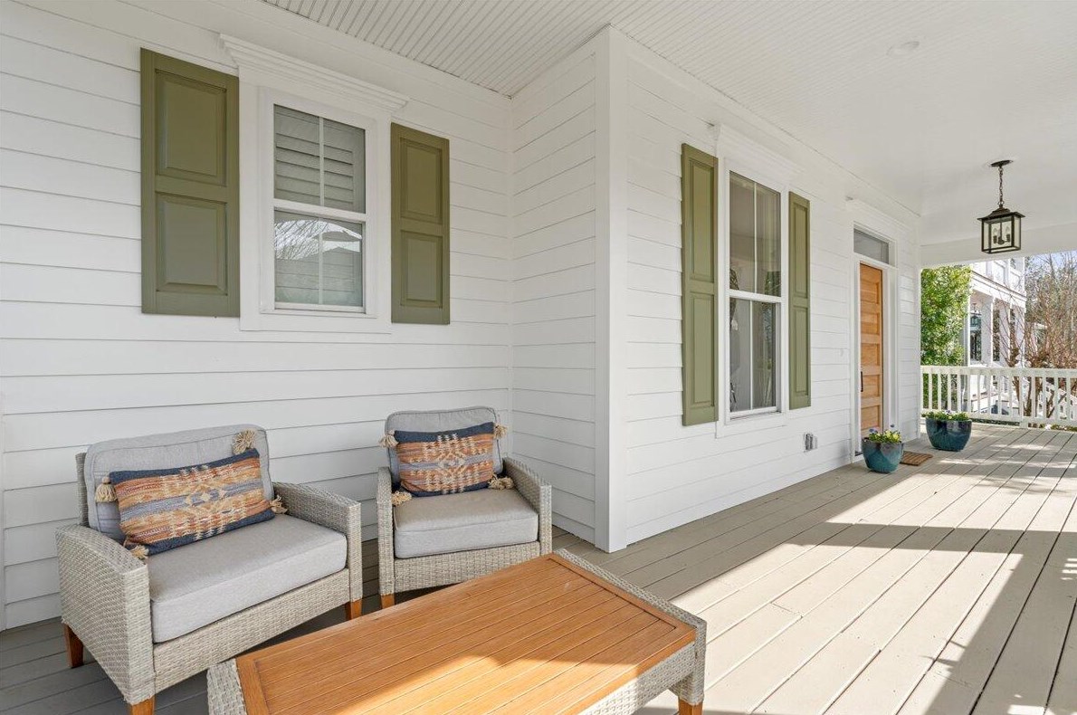 8037 Gibbon St, Charleston SC  29492-8351 exterior