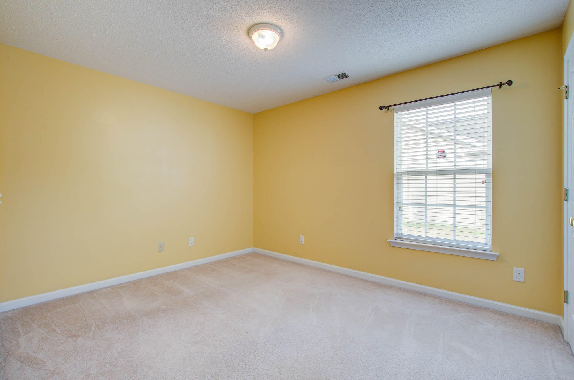 234 Everwood Ct, Moncks Corner SC  29461-6460 exterior