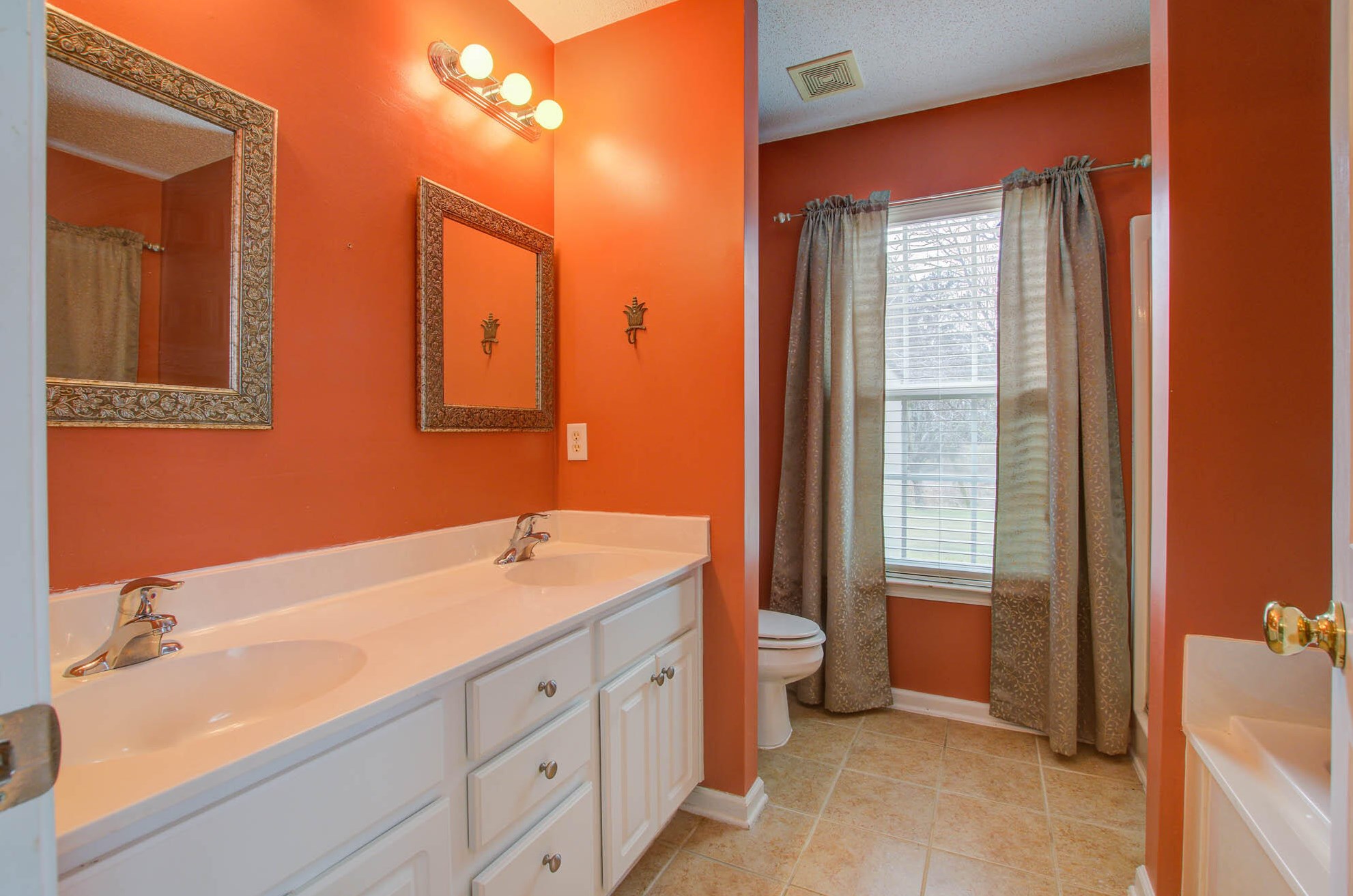 234 Everwood Ct, Moncks Corner SC  29461-6460 exterior