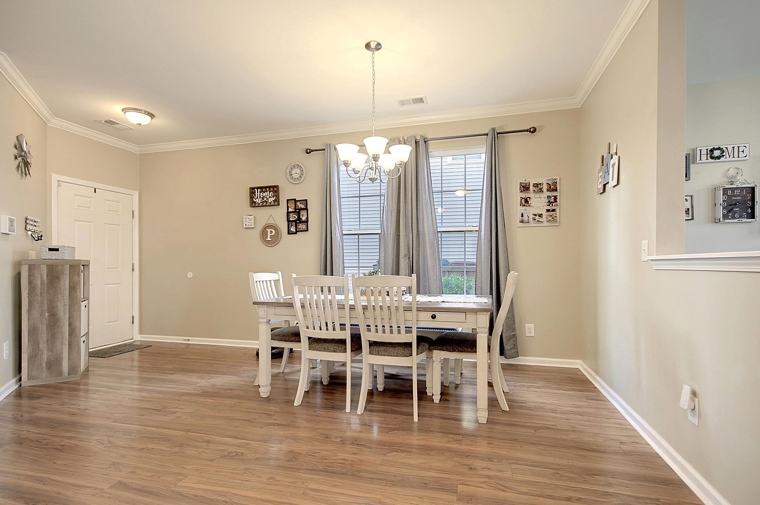 535 Crossland Dr, Moncks Corner SC  29461-8888 exterior