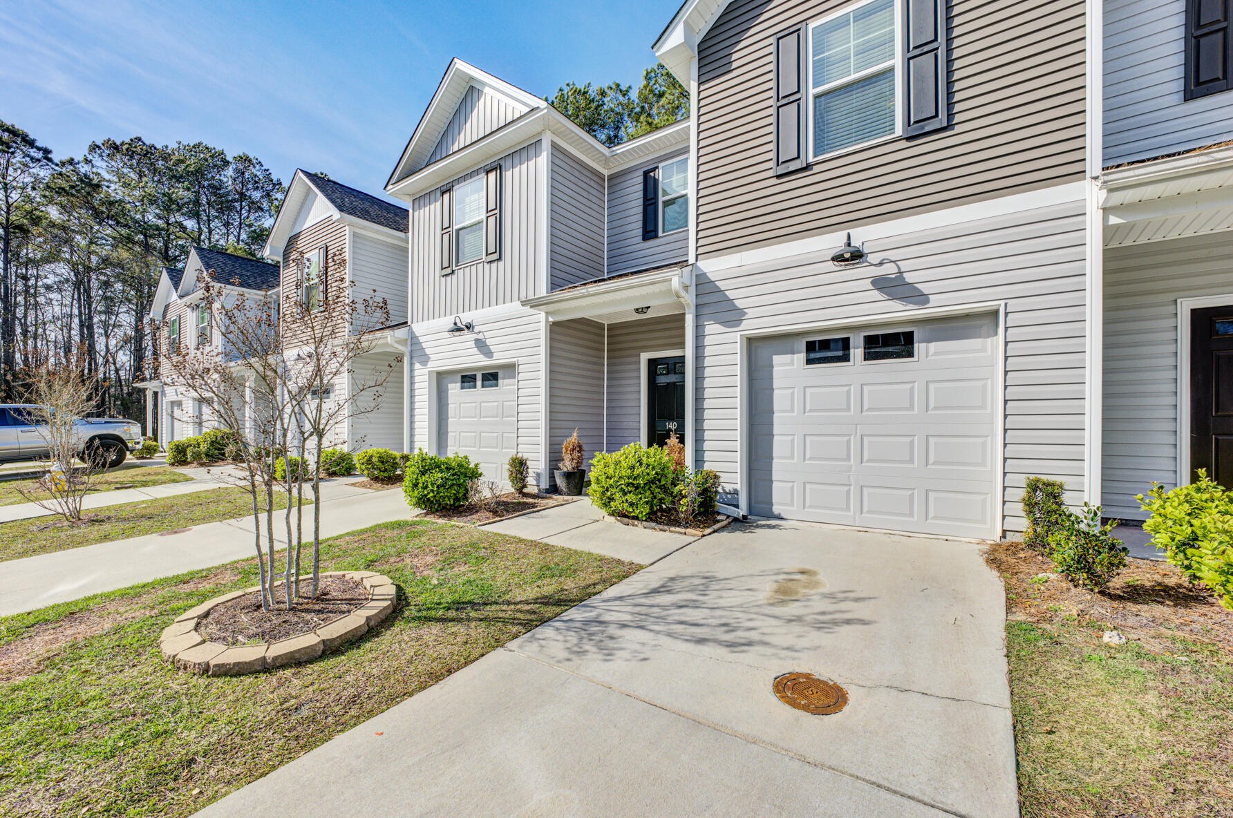 140 Buchanan Cir, Charleston, SC 29445-4714