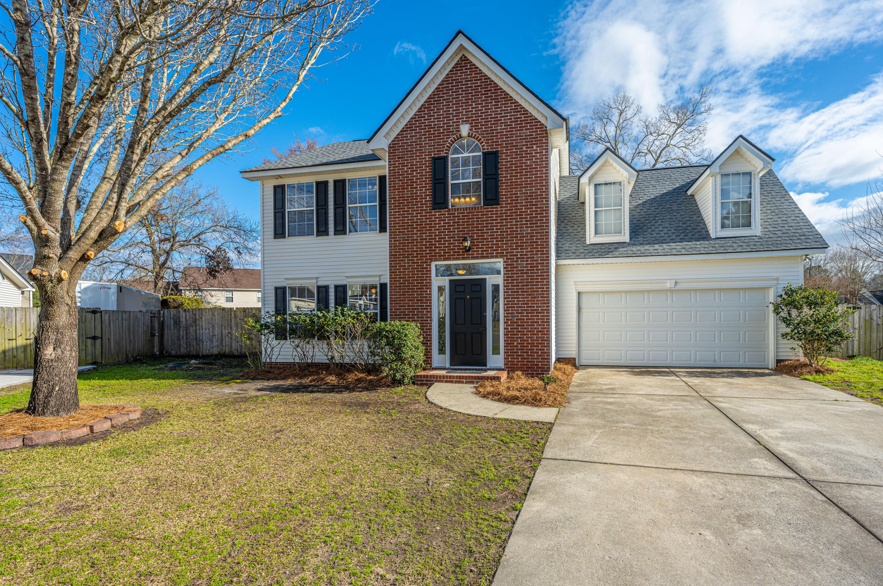 110 Marsh Hall Dr, Charleston, SC 29418-2727