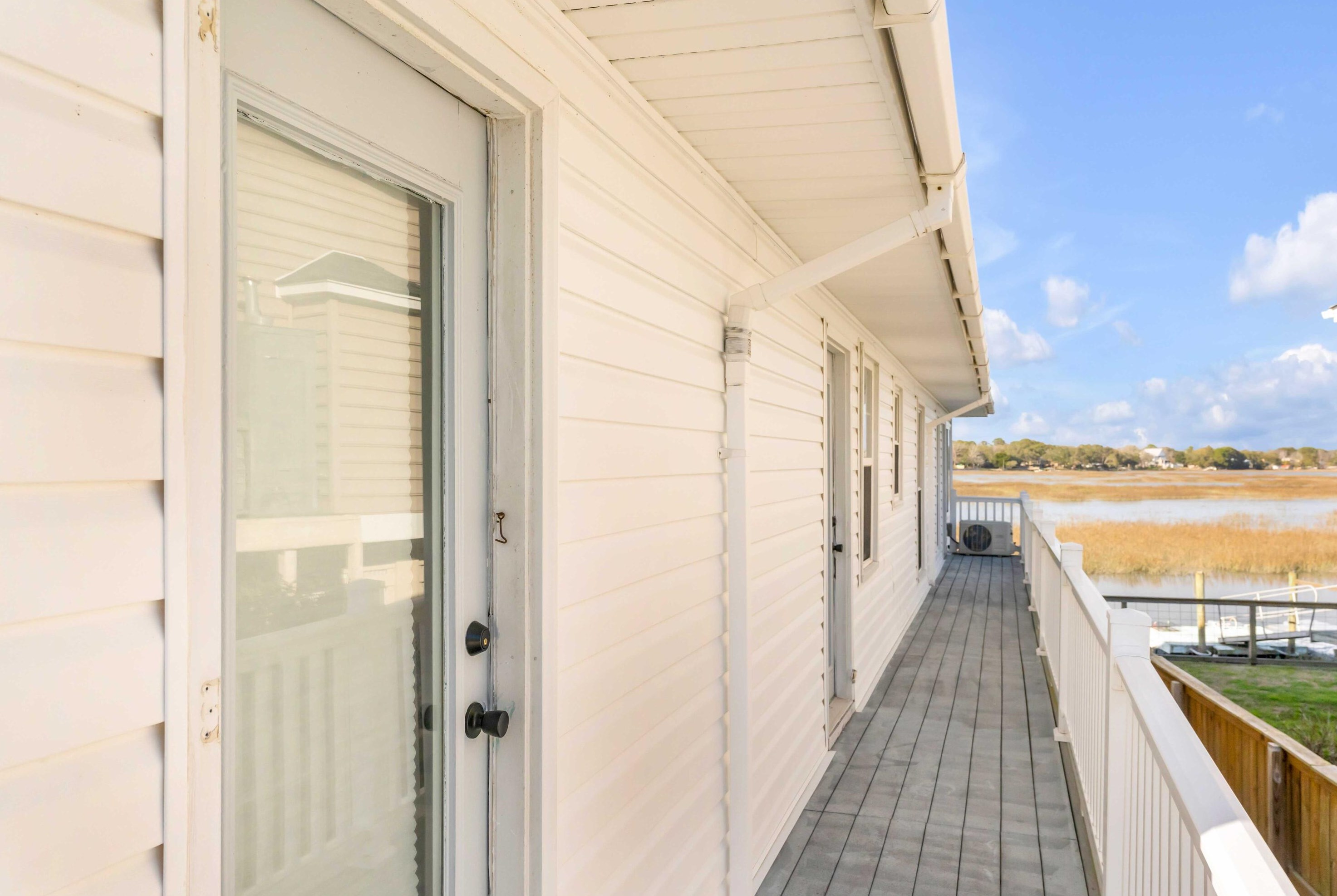 1616 Teal Marsh Rd, Charleston SC  29412-9505 exterior