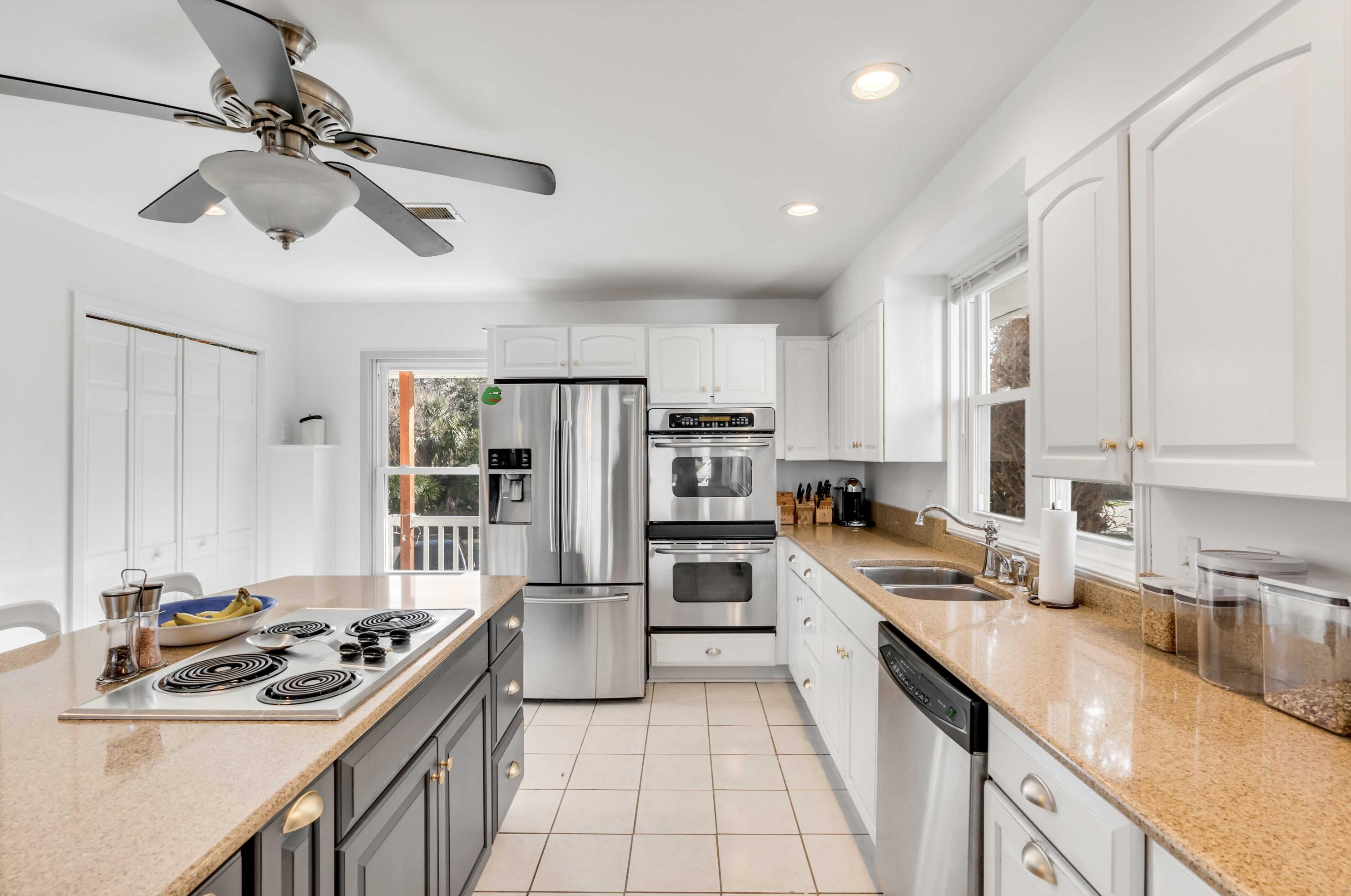 1616 Teal Marsh Rd, Charleston SC  29412-9505 exterior