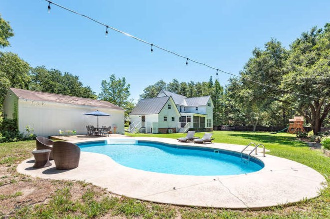 1491 Astley Rd, Mount Pleasant, SC 29464