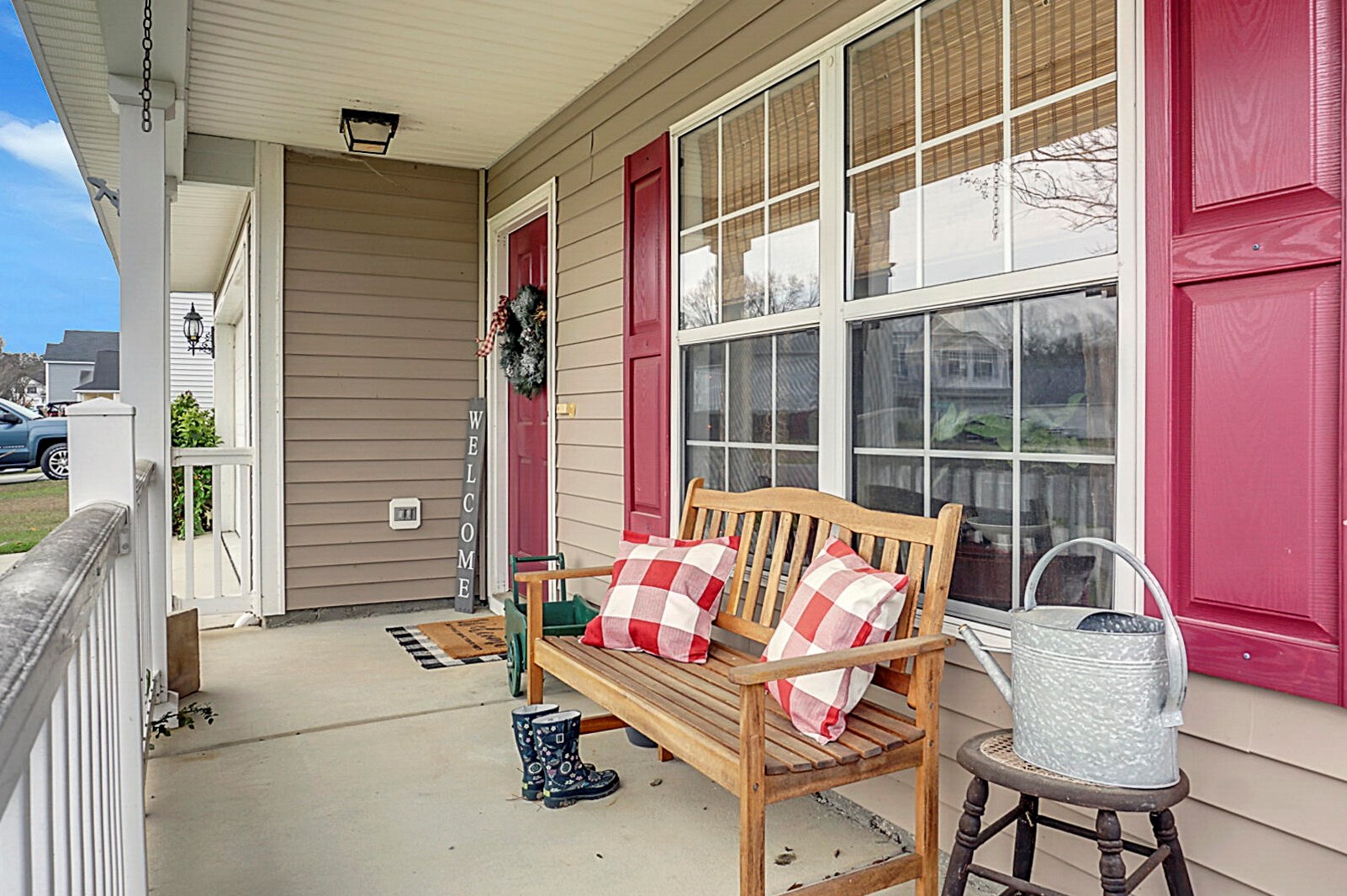 2036 Robin Wood Blvd, Moncks Corner SC  29461-3423 exterior