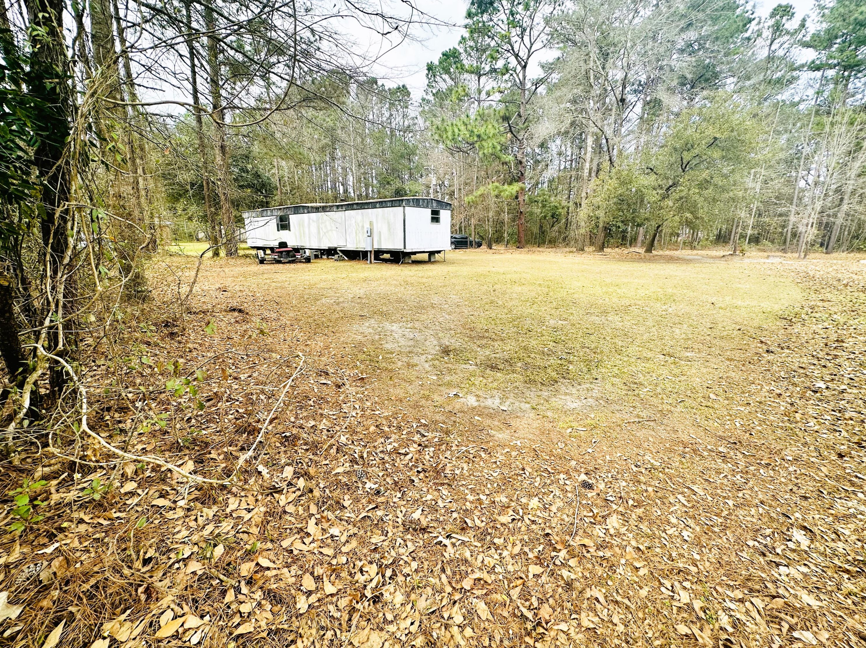 309 Dow Ln, Moncks Corner, SC 29461-4406