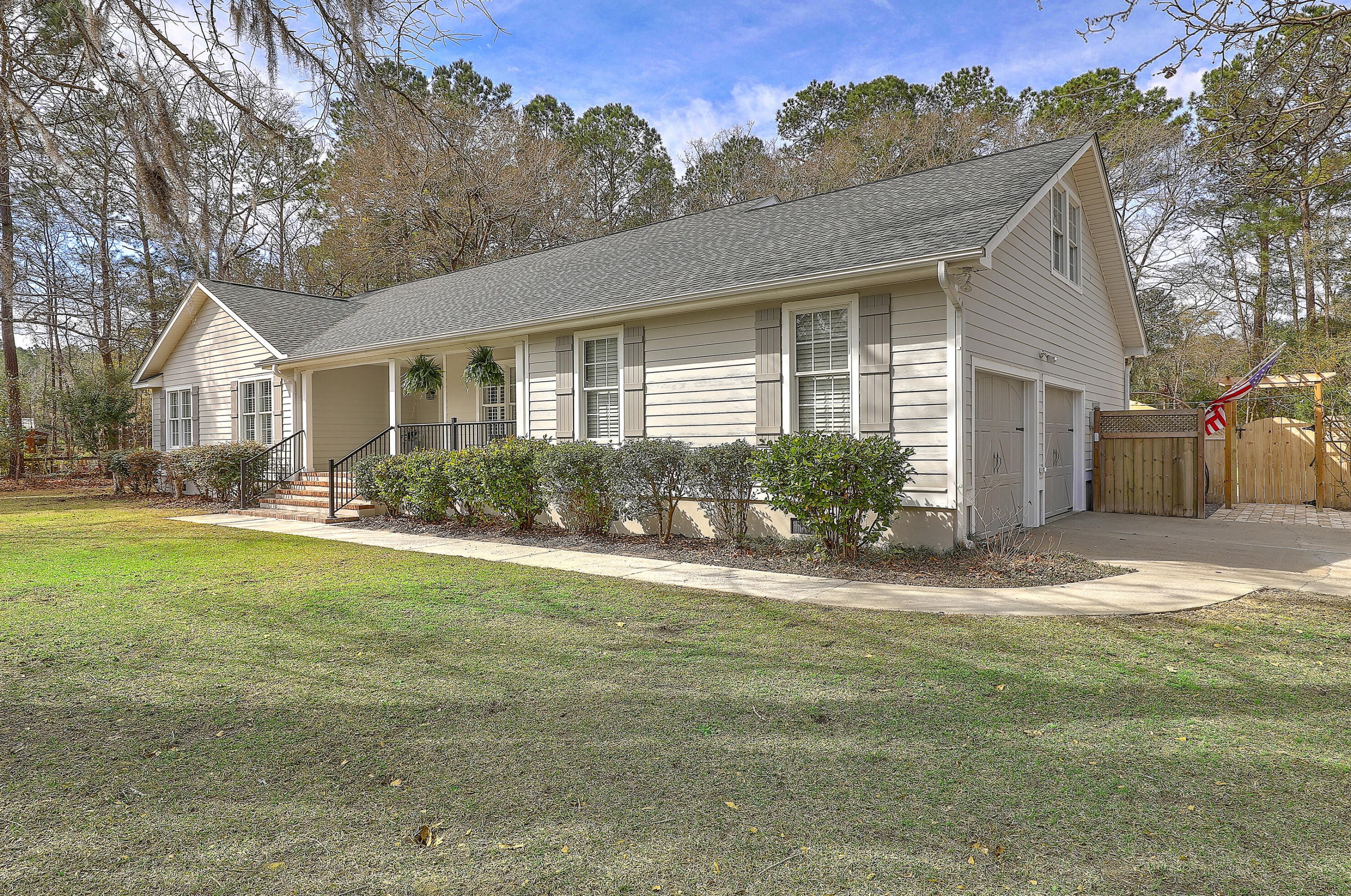 1312 Whippoorwill Farm Rd, Johns Island, SC 29455