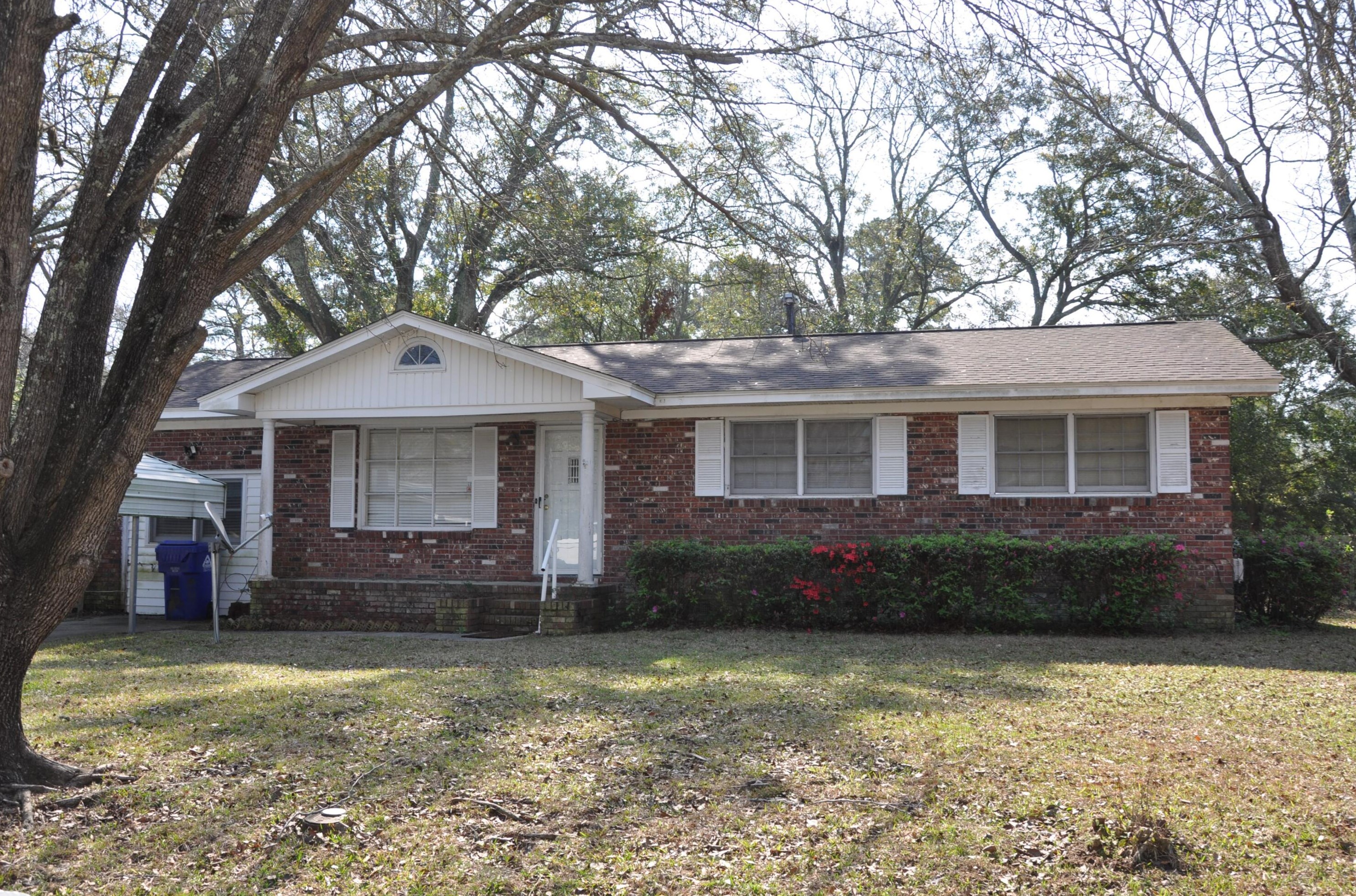 1531 Brookbank Ave, Charleston, SC 29412-3408
