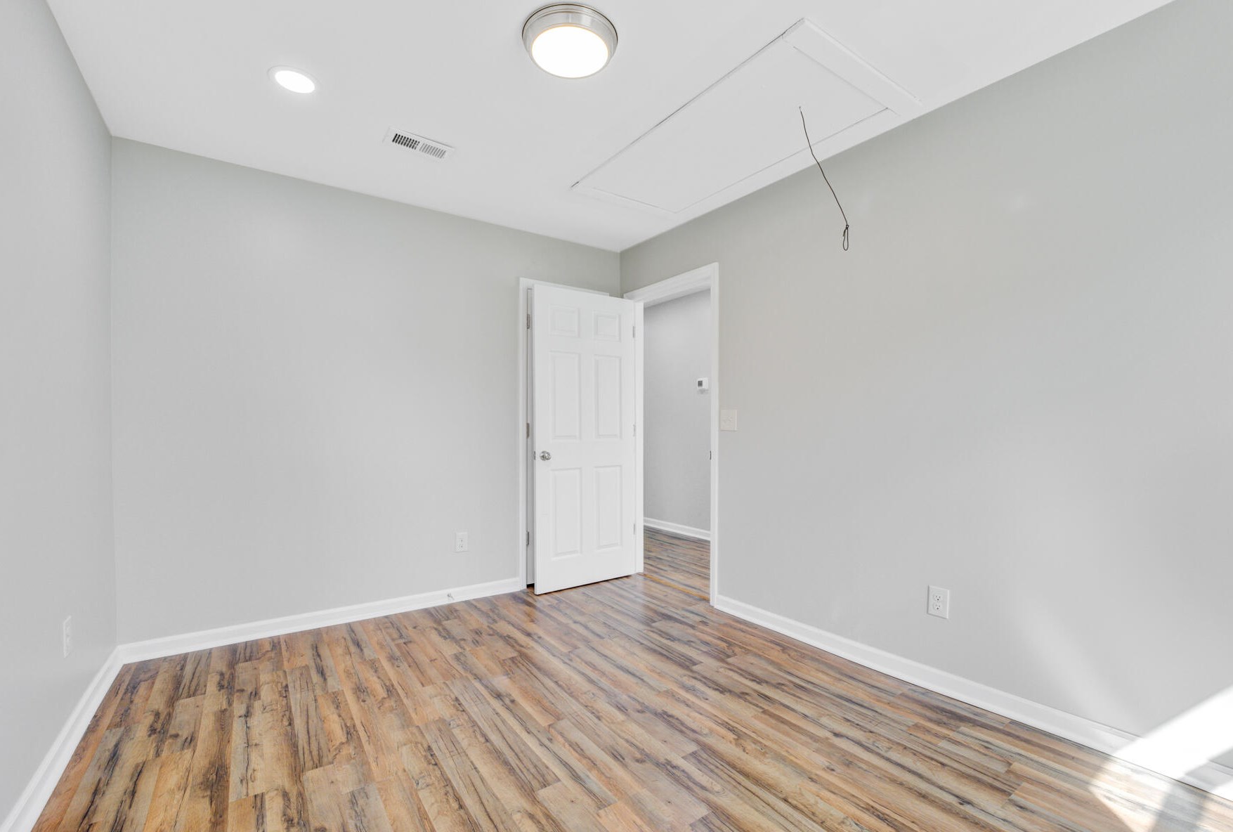 105 Donegal Ln, Summerville SC  29483-1708 exterior