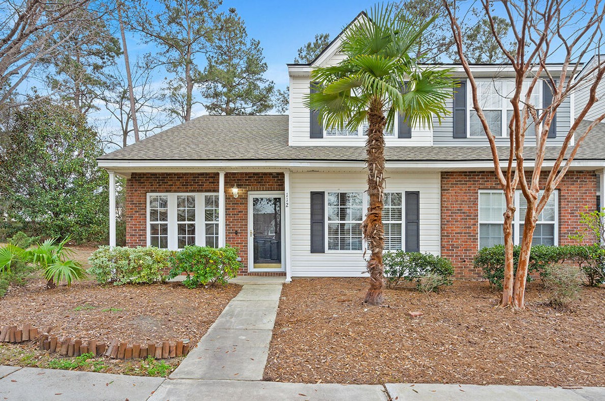 112 Hornby Cir, Charleston, SC 29445