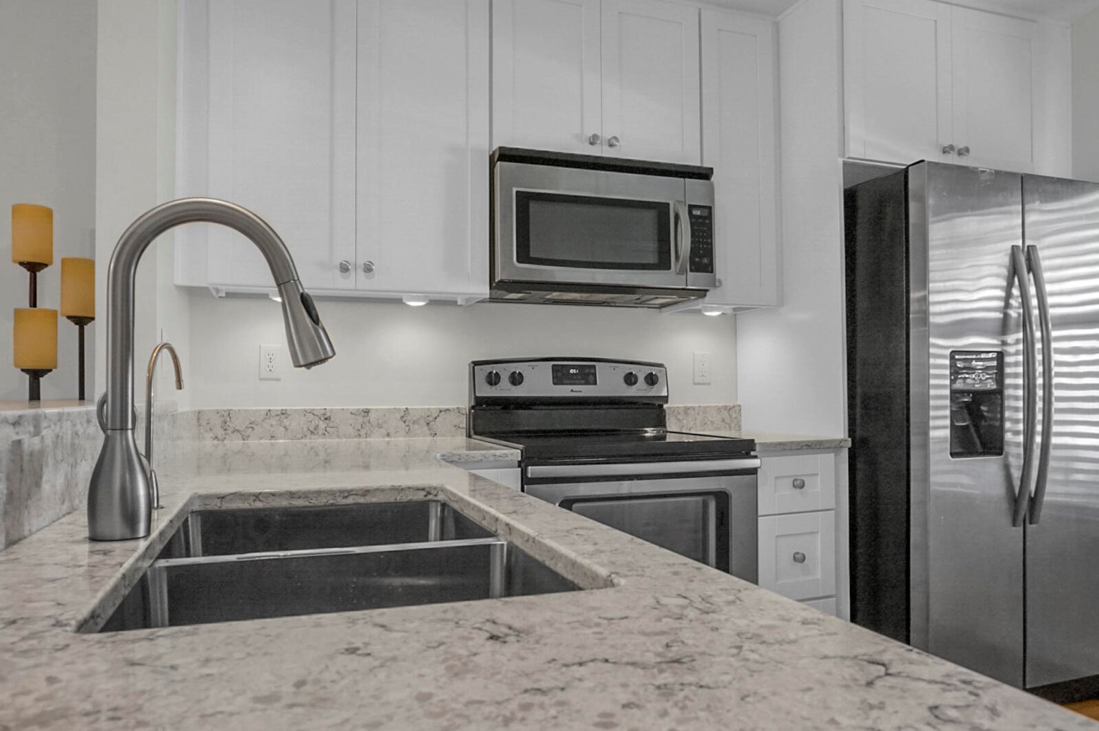1139 Island Club Dr, Charleston SC  29492-8110 exterior